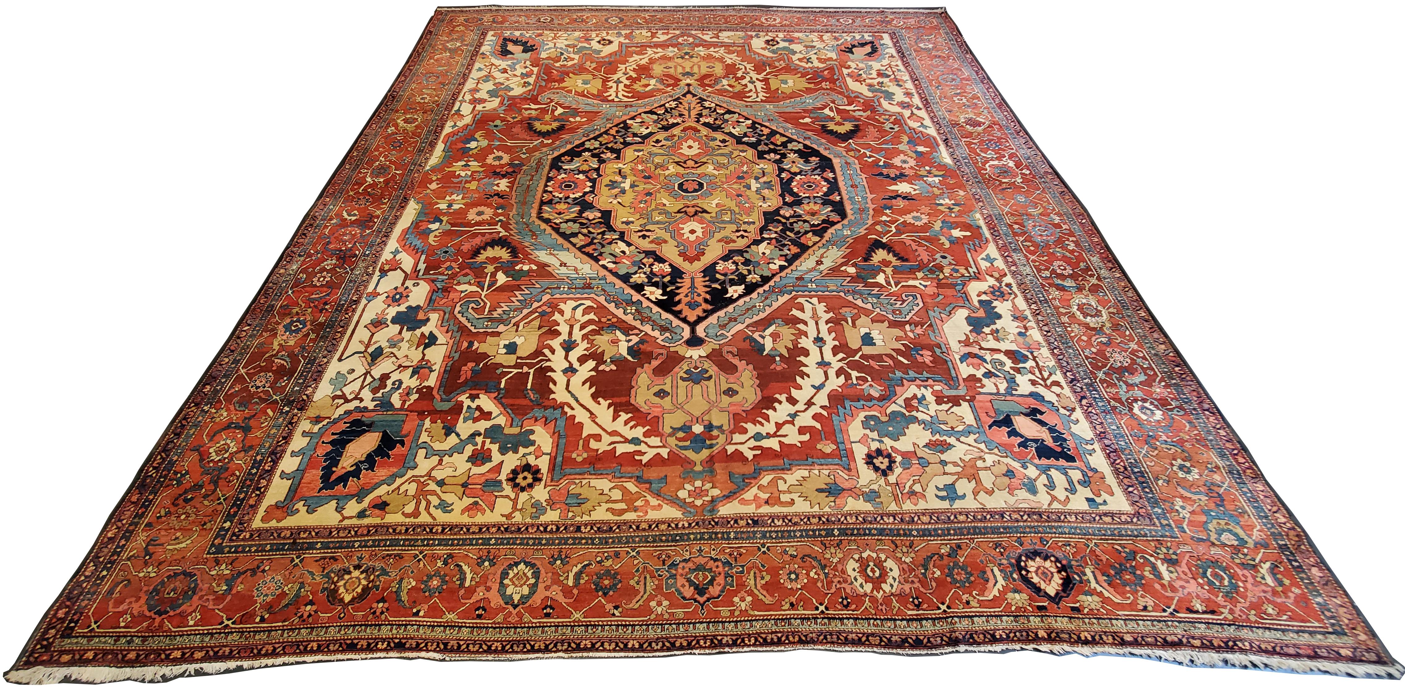 Antique Persian Serapi Carpet, Handmade Wool Oriental Rug Ivory, Rust For Sale 15