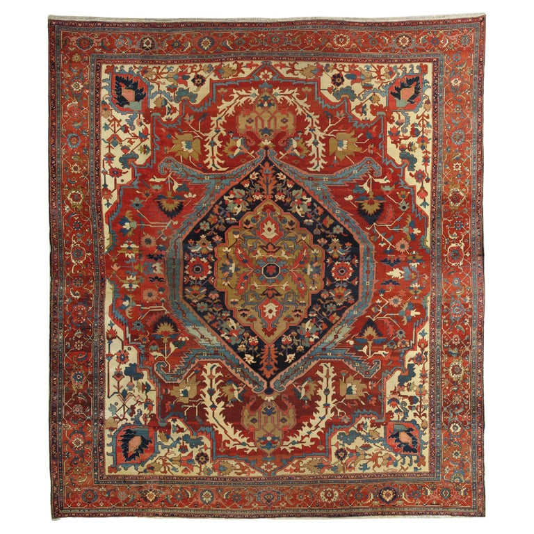 Antiker persischer Serapi-Teppich, handgefertigter orientalischer  Wollteppich Elfenbein, Rost im Angebot bei 1stDibs