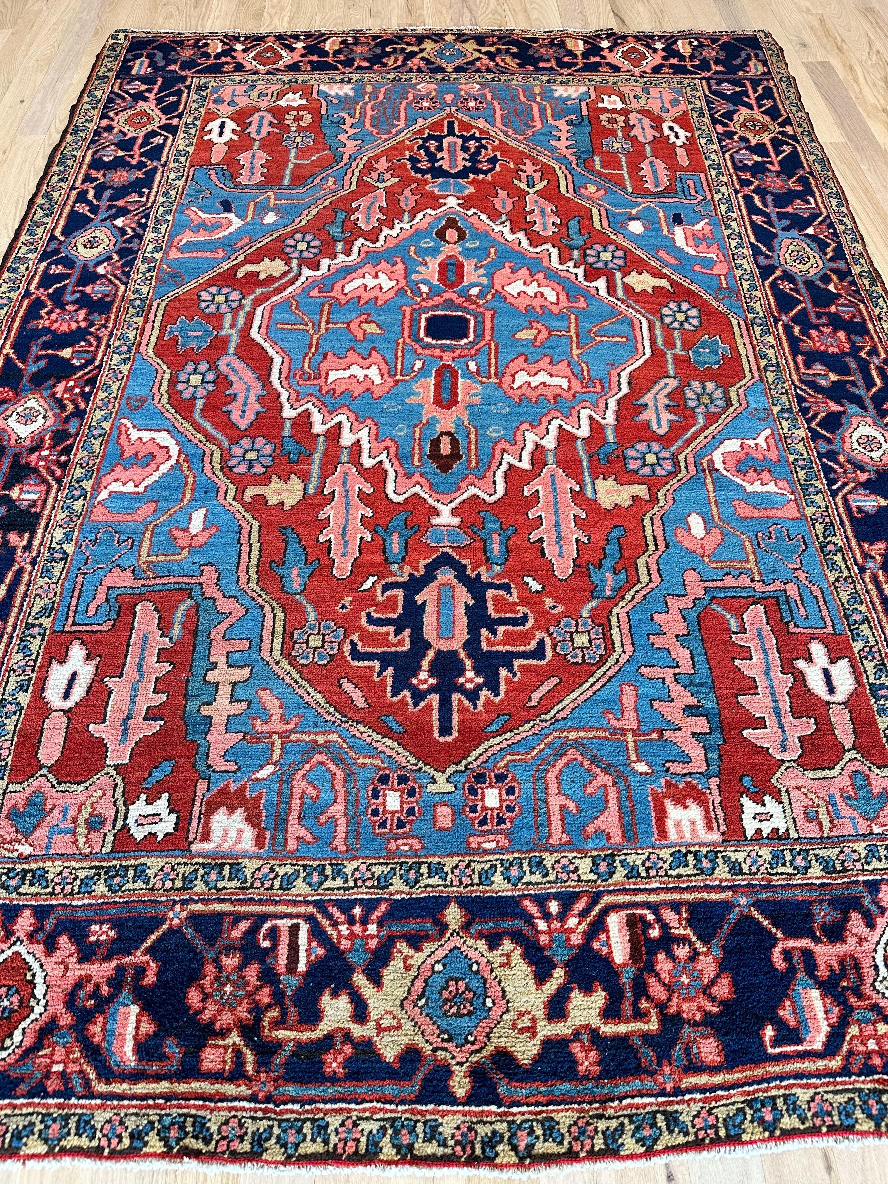 Antique Persian Serapi Carpet Handmade Wool Oriental Rug, Red, Ivory, Light Blue For Sale 3