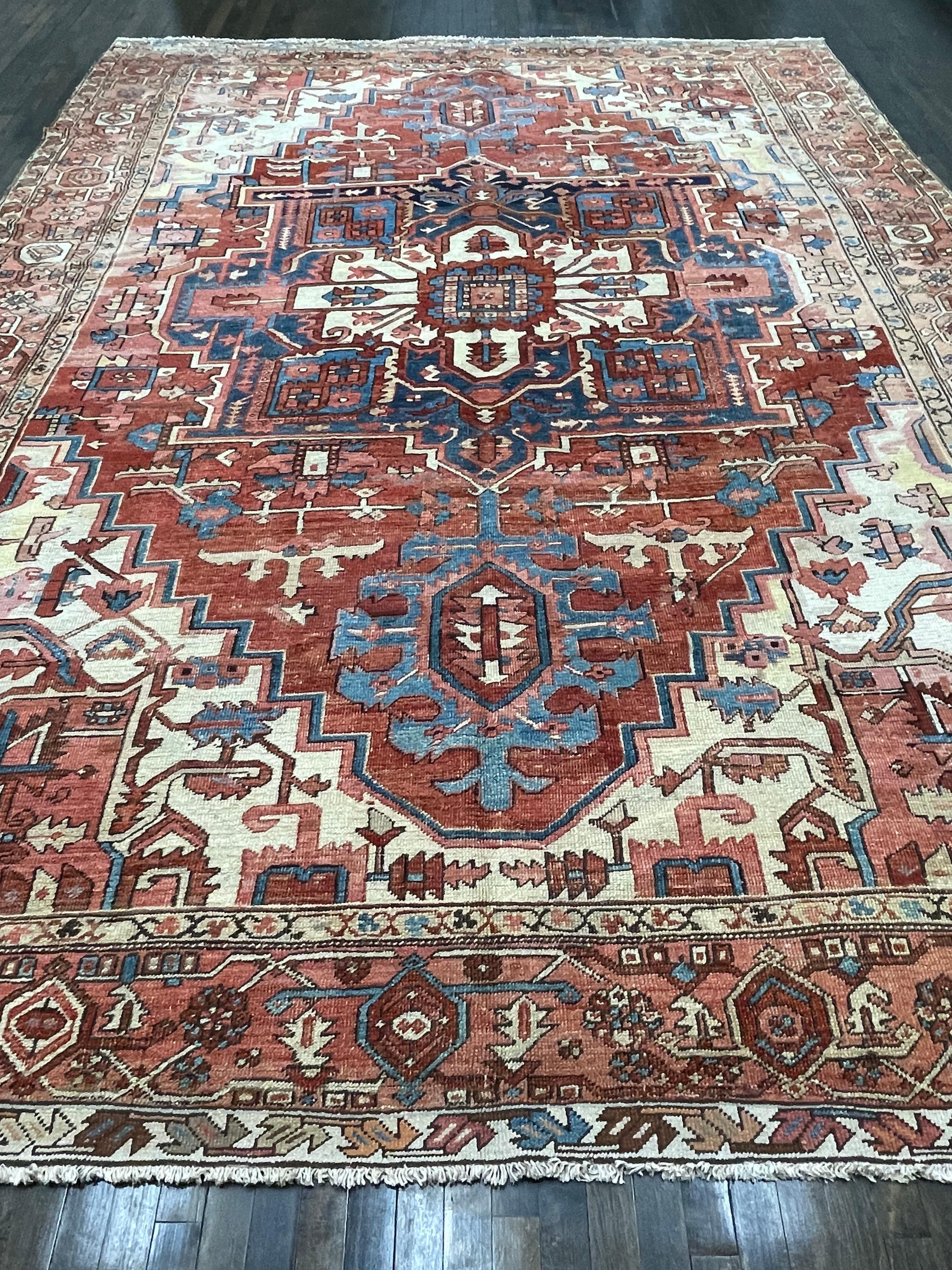 Wool Antique Persian Serapi circa 1900 For Sale