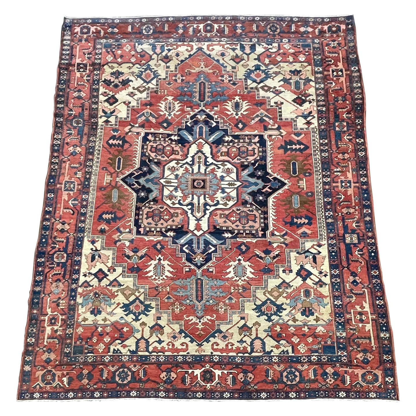 Serpai persan ancien, vers 1910 en vente