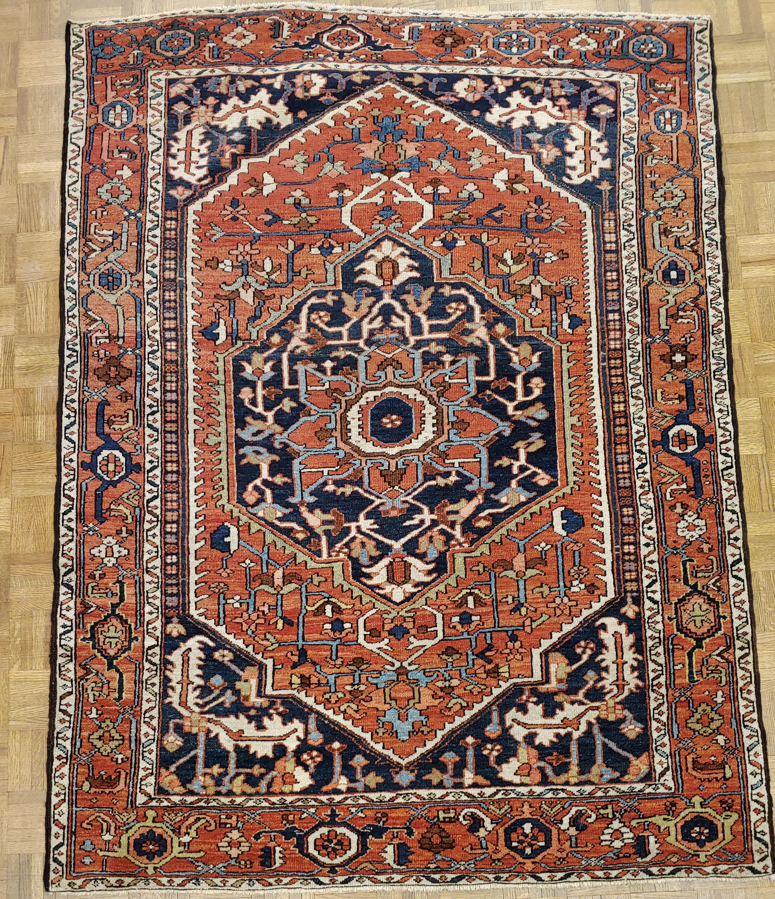 Antique Persian Serapi, Geometric Design, Rust & Navy, Scatter Size, Wool, 1900 1