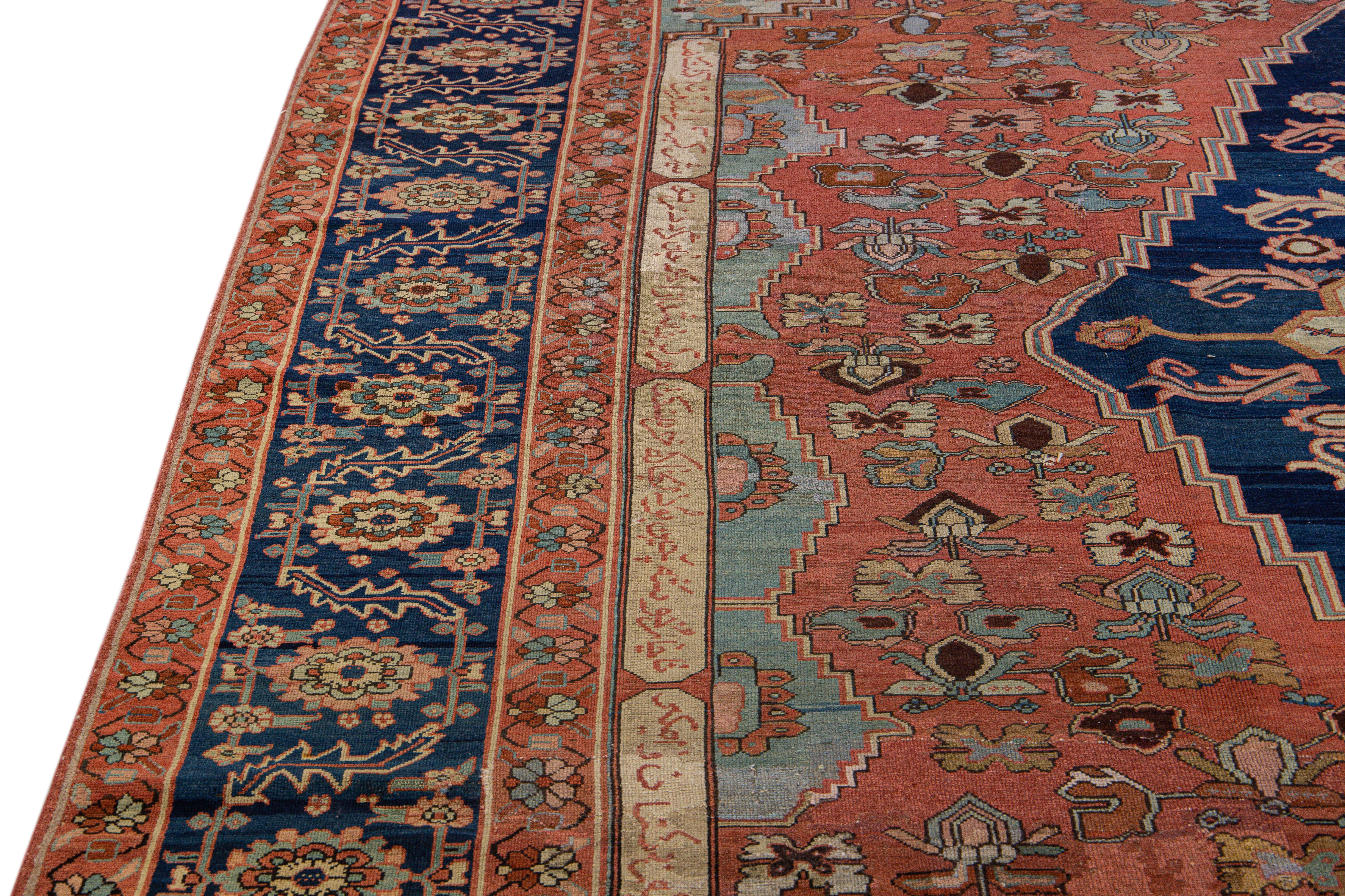 Antique Persian Serapi Handmade Medallion Wool Rug In Distressed Condition For Sale In Norwalk, CT