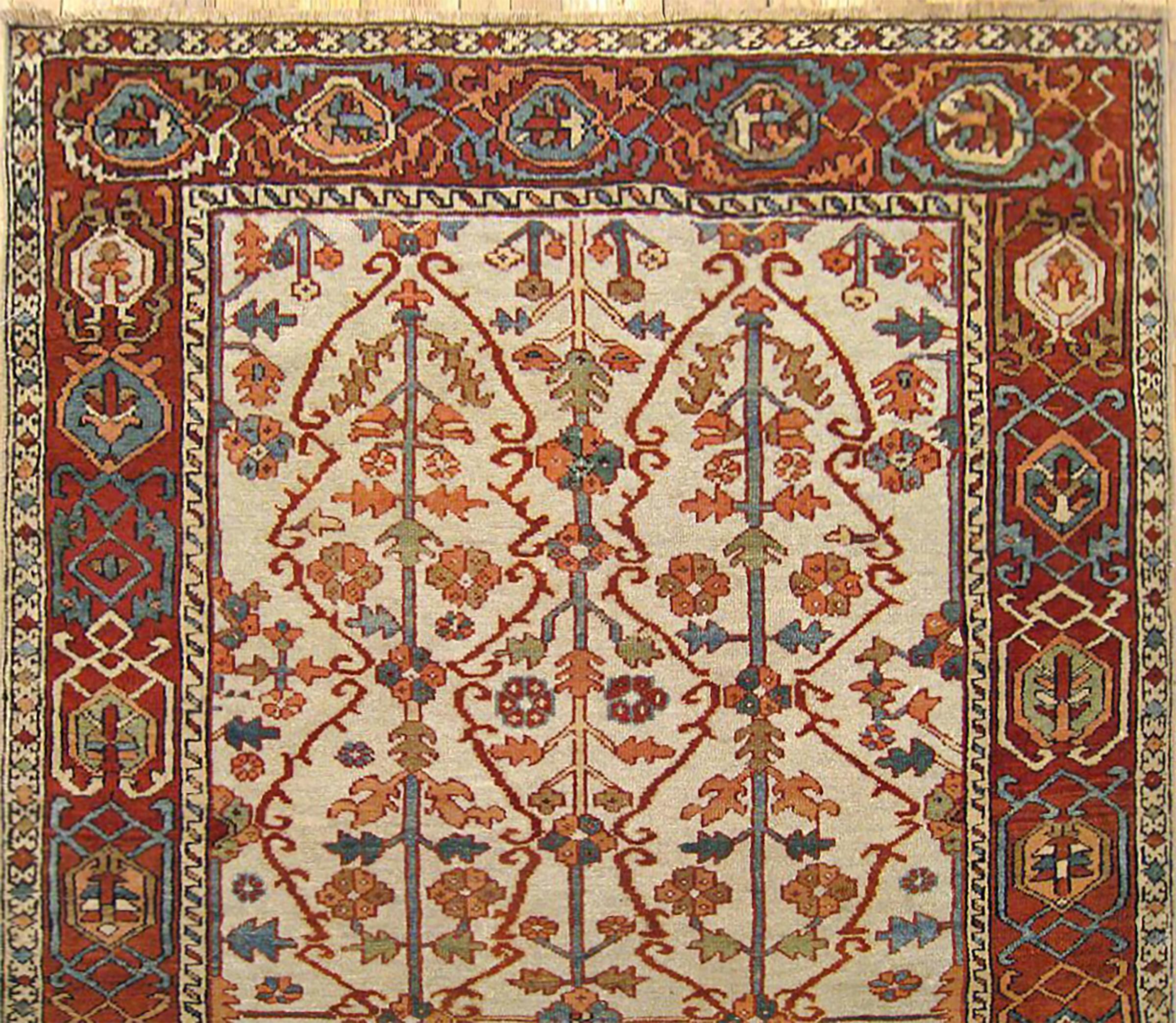 Hand-Knotted Antique Persian Serapi Oriental Carpet, in Small Size, with Symmetrical Design For Sale