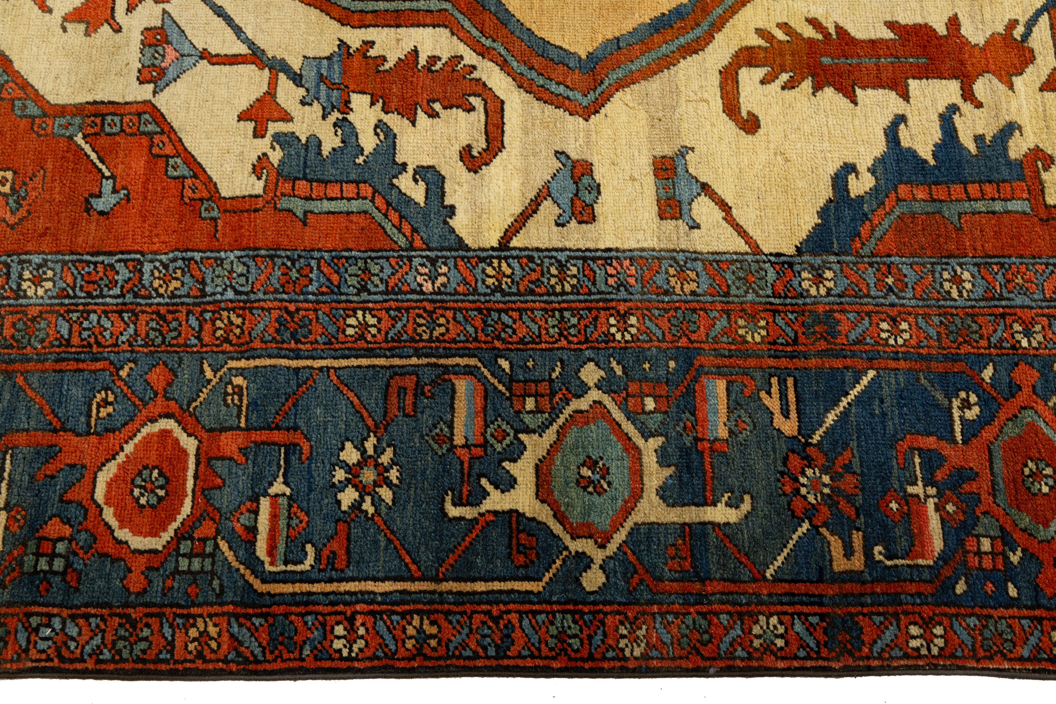 Antique Persian Serapi Red Wool Rug Featuring a Medallion Design im Angebot 1