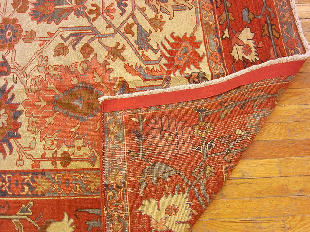 Early 20th Century Late 19th Century N.W. Persian Serapi Carpet ( 10' x 12' -305 x 365 ) For Sale