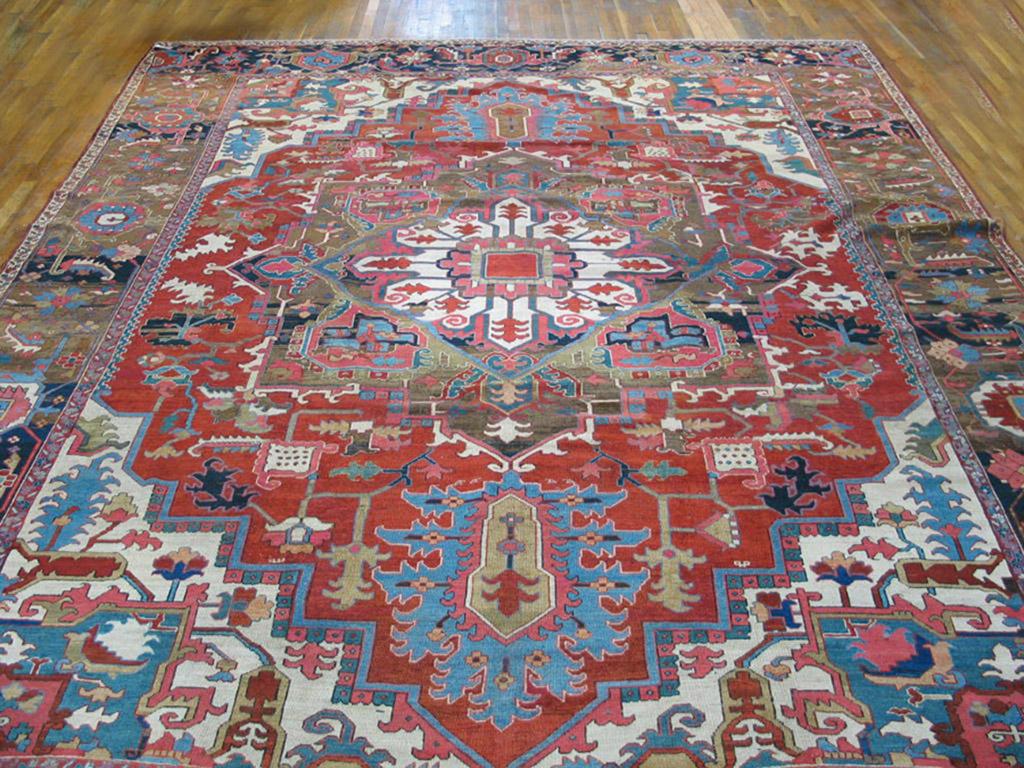 Antique Persian Serapi rug, size: 11'6