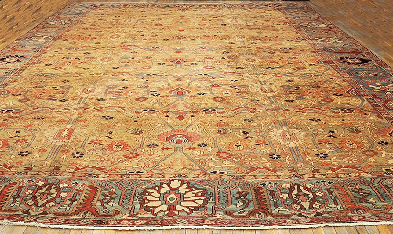 Hand-Knotted 19th Century N.W. Persian Serapi Carpet ( 14'8