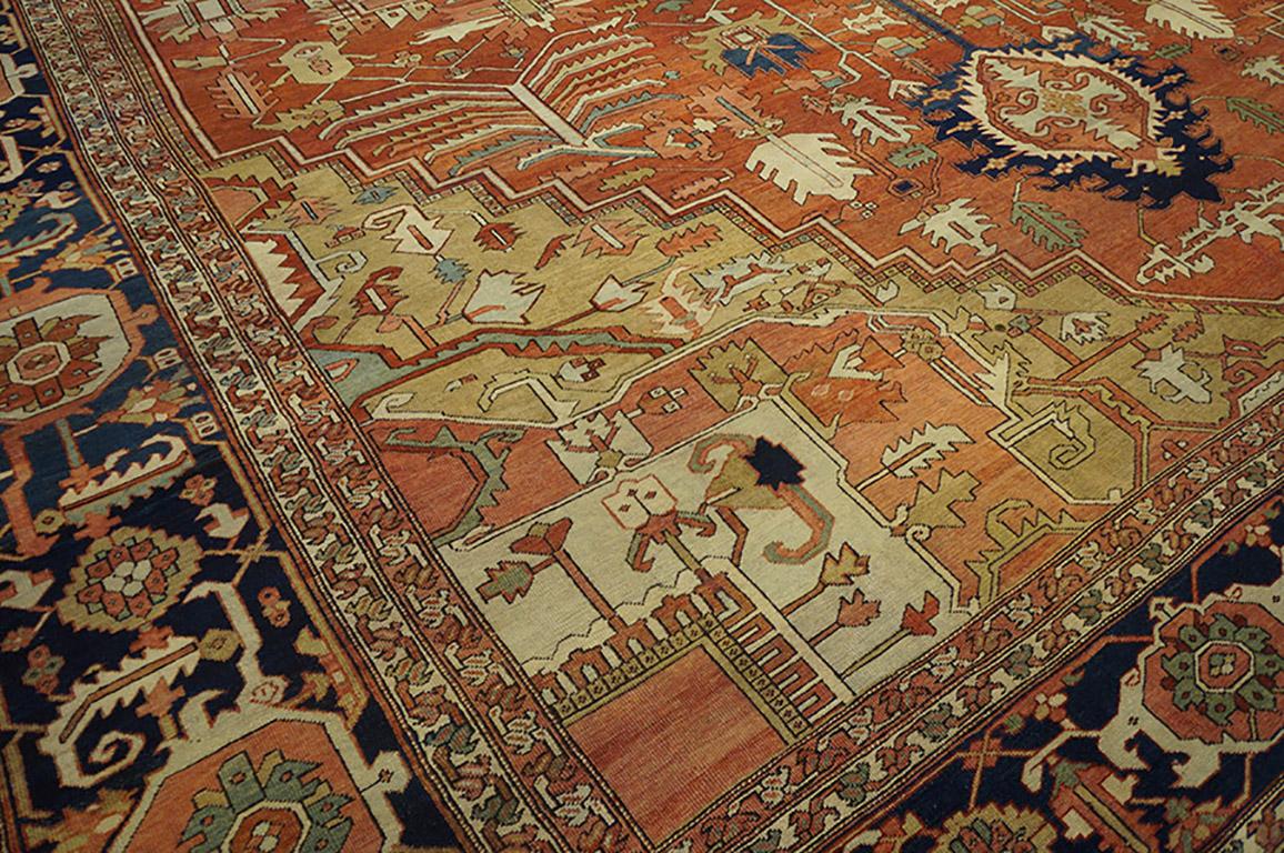 19th Century NW Persian Serapi Carpet ( 15' x 22' - 457 x 670 cm ) In Good Condition For Sale In New York, NY