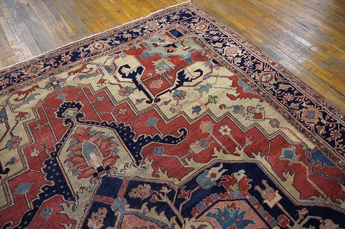 Hand-Knotted 19th Century Persian Serapi Carpet ( 8'10