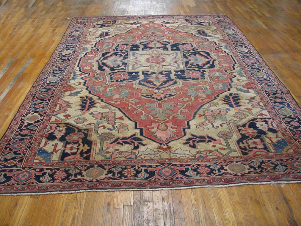 Antique Persian Serapi rug, size: 8'5