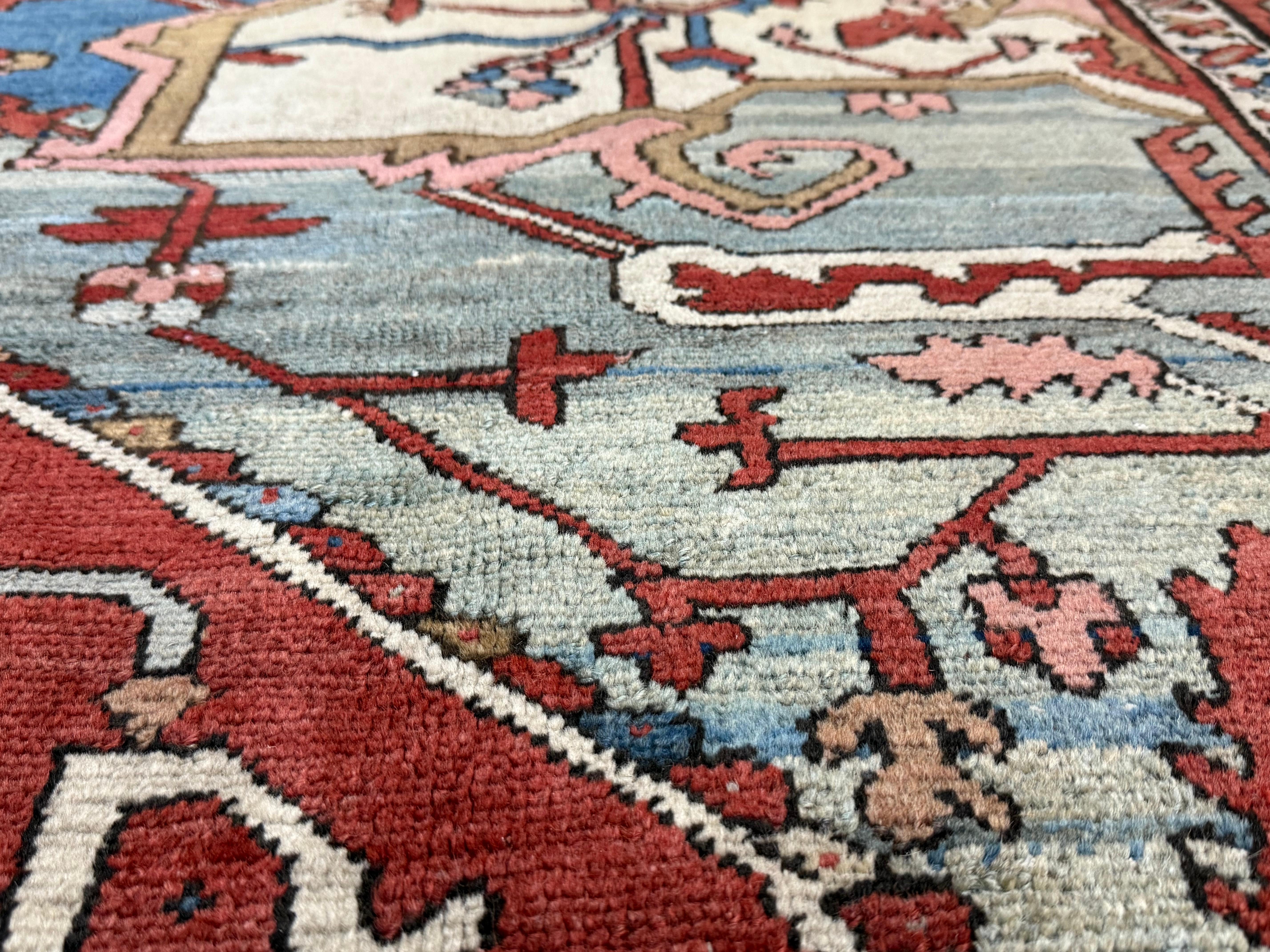 Tapis persan antique Serapi 9'11