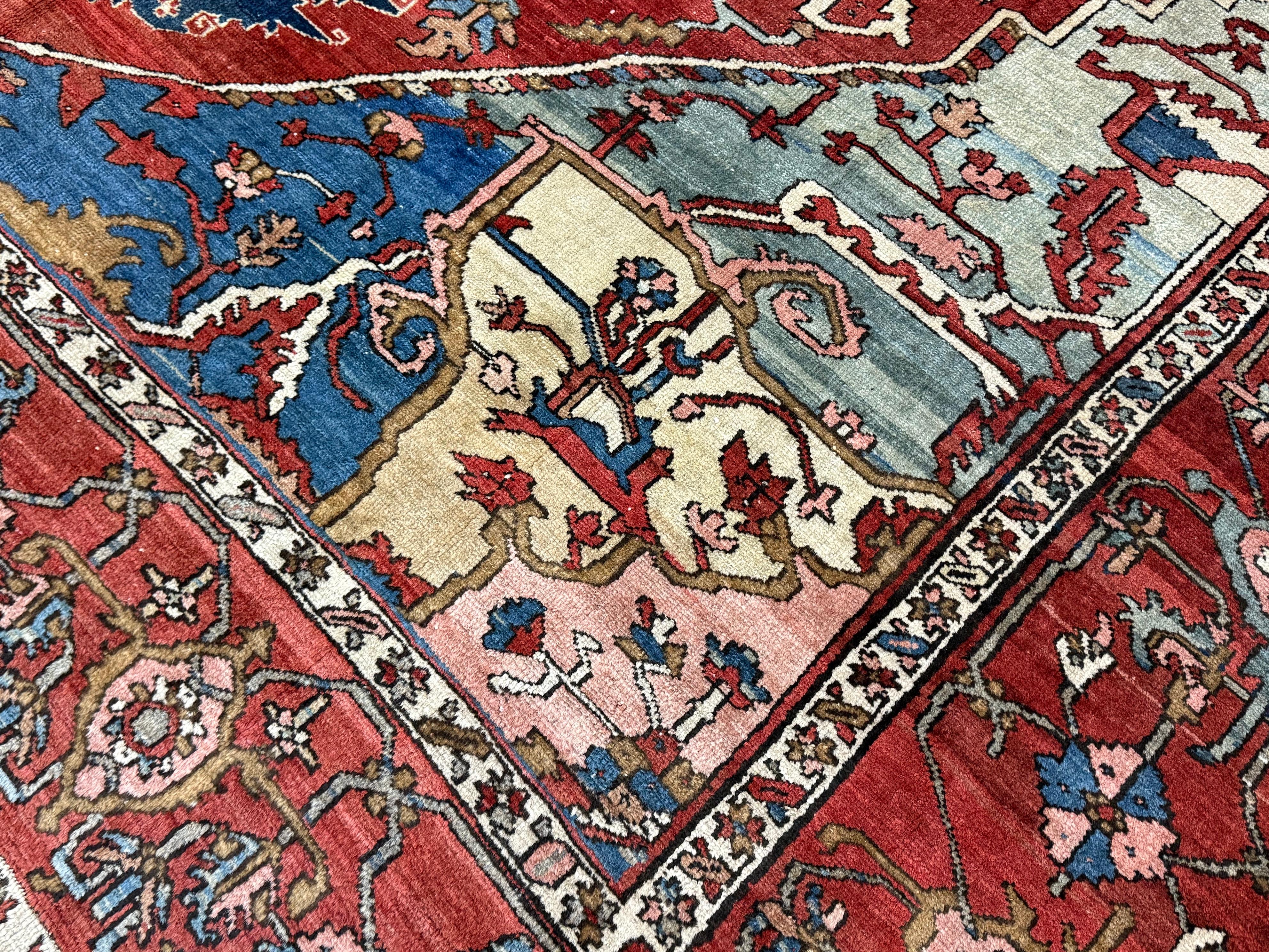Tapis persan antique Serapi 9'11