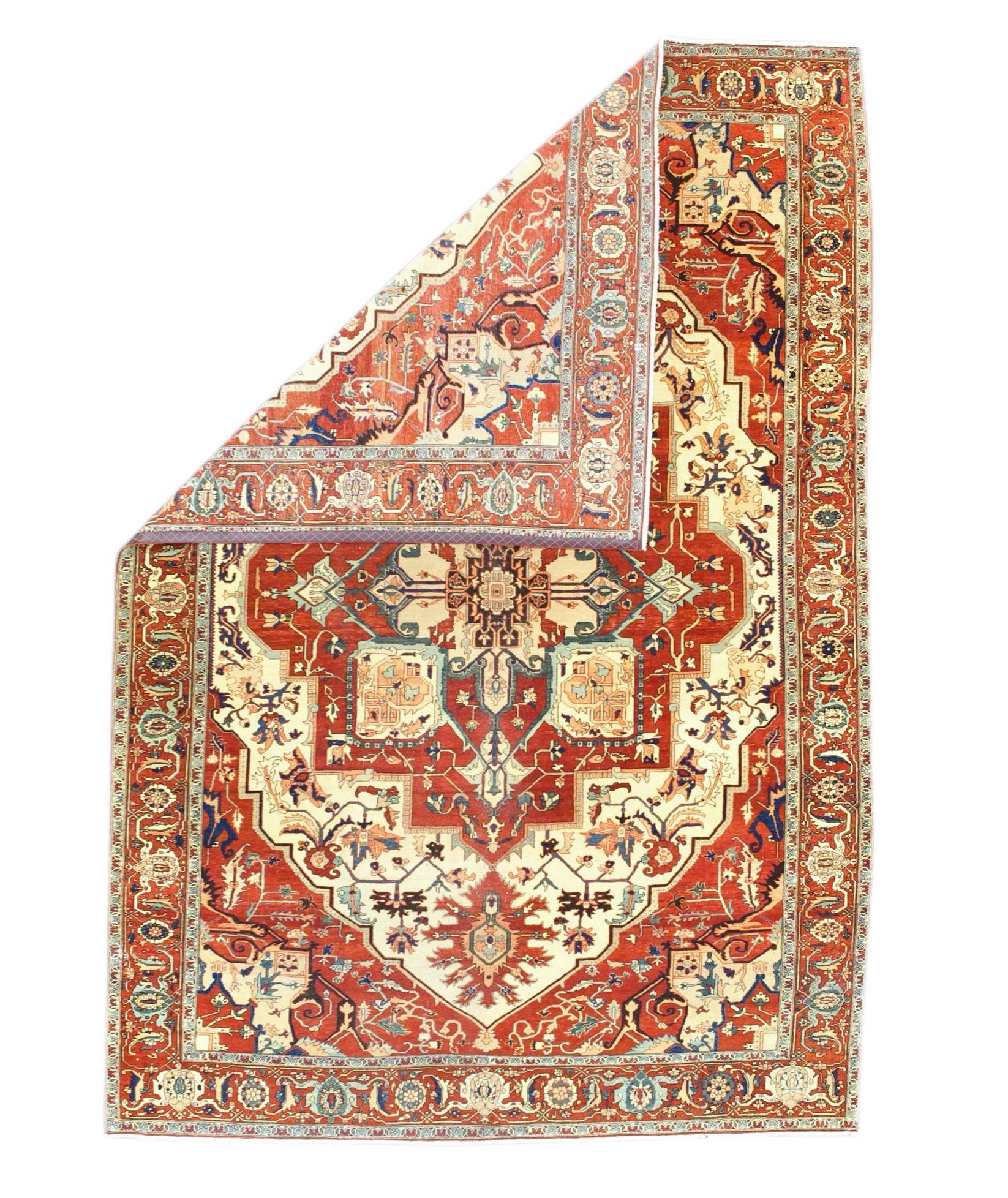Antique Persian Serapi Rug 9'4