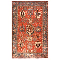 Late 19th Century Persian Serapi Carpet ( 9' 6" x 15' - 289 x 457 cm )