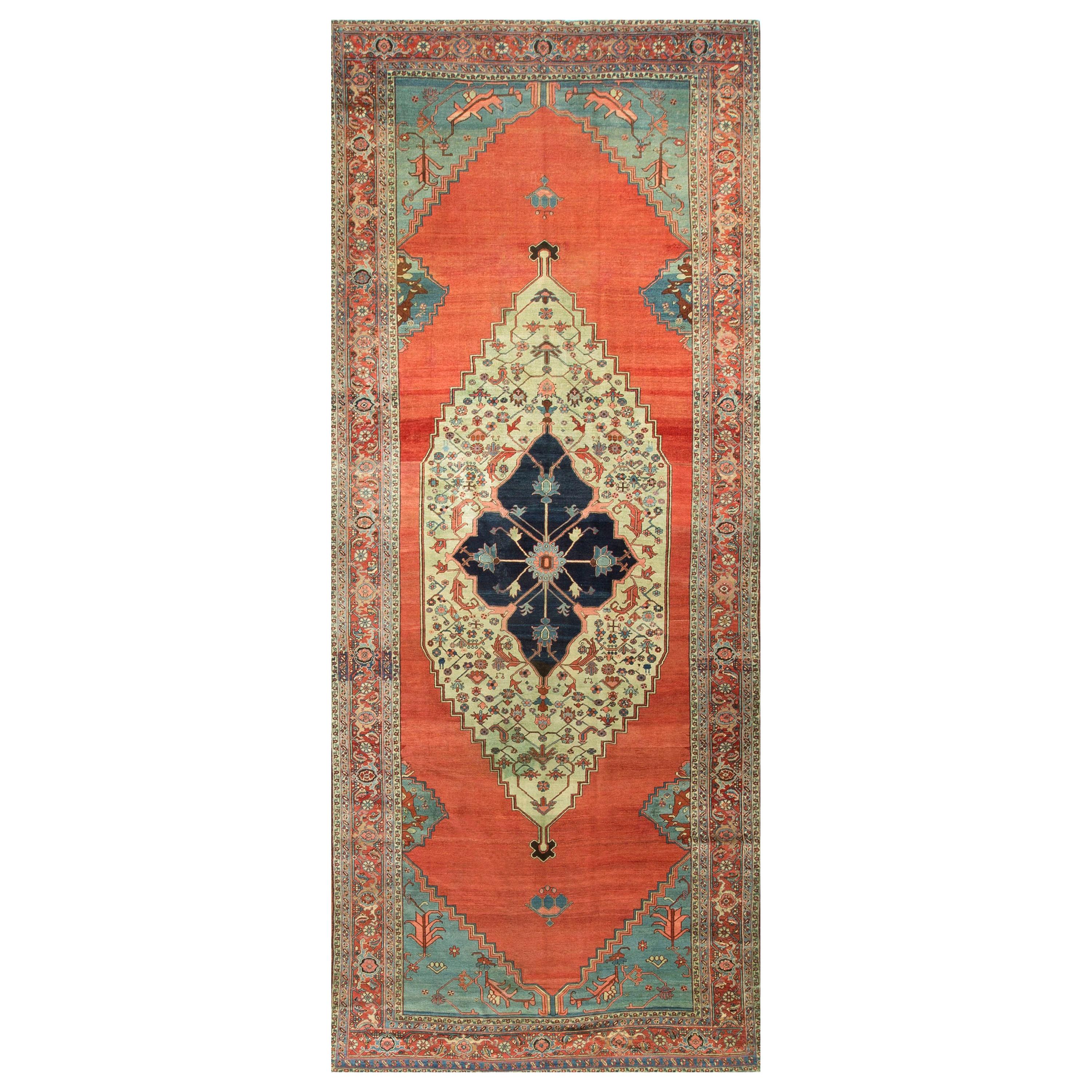 Antique Persian Serapi Rug Carpet, circa 1890 7'7 x 17'8