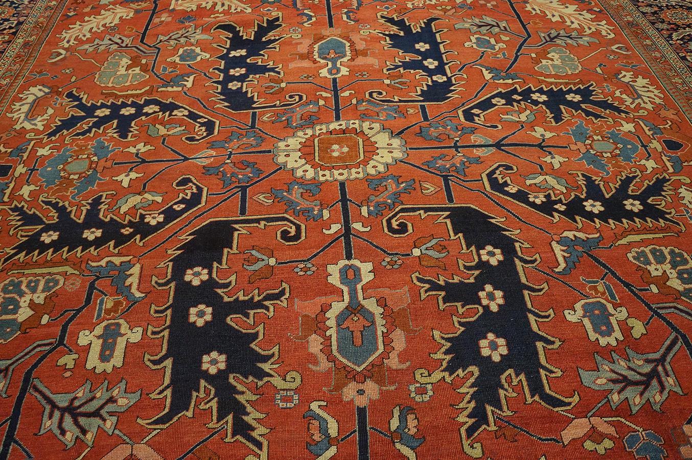 Antique Persian Serapi Rug For Sale 4