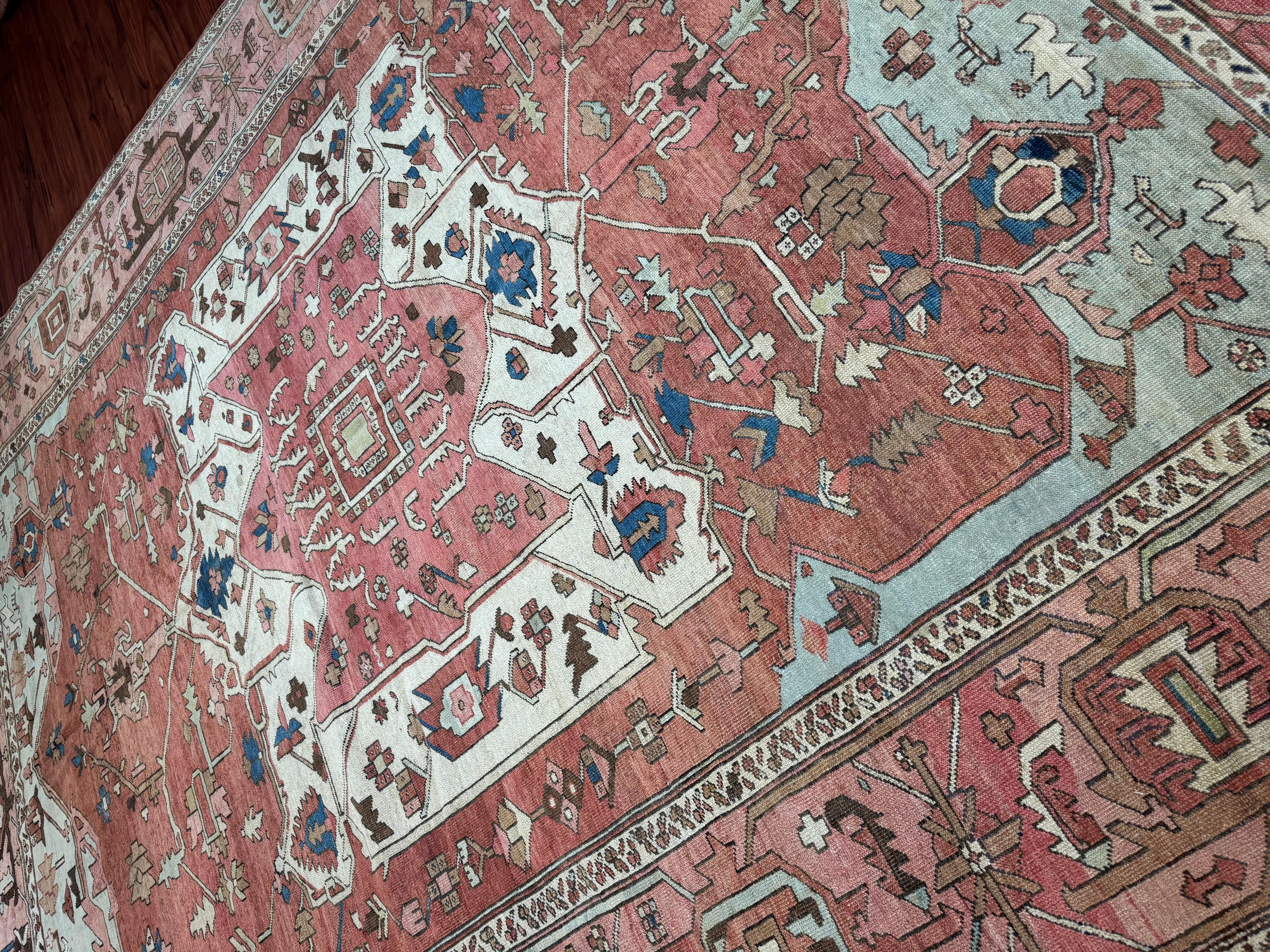Antique Persian Heriz Serapi Rug For Sale 5