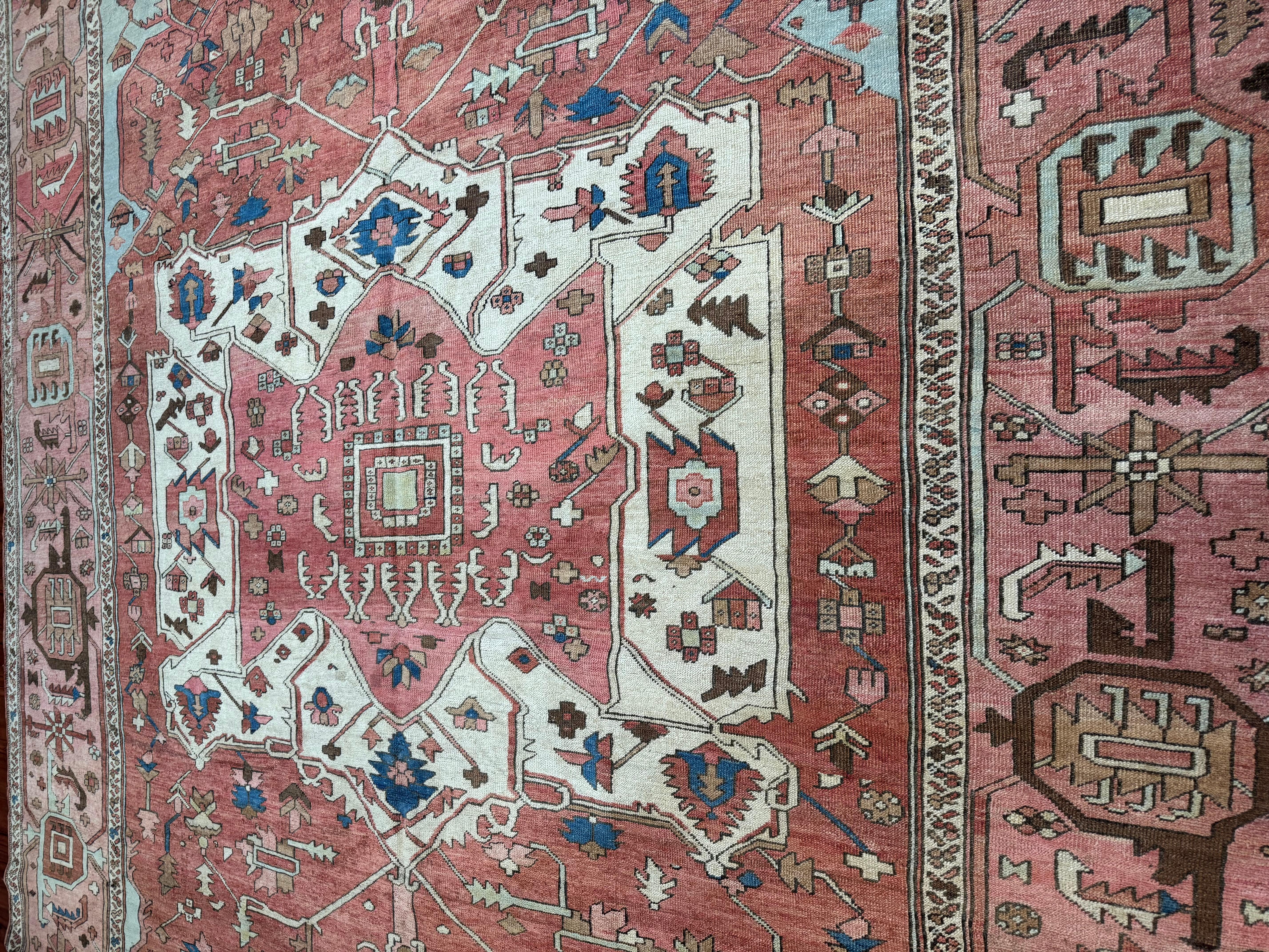 Antique Persian Heriz Serapi Rug For Sale 8