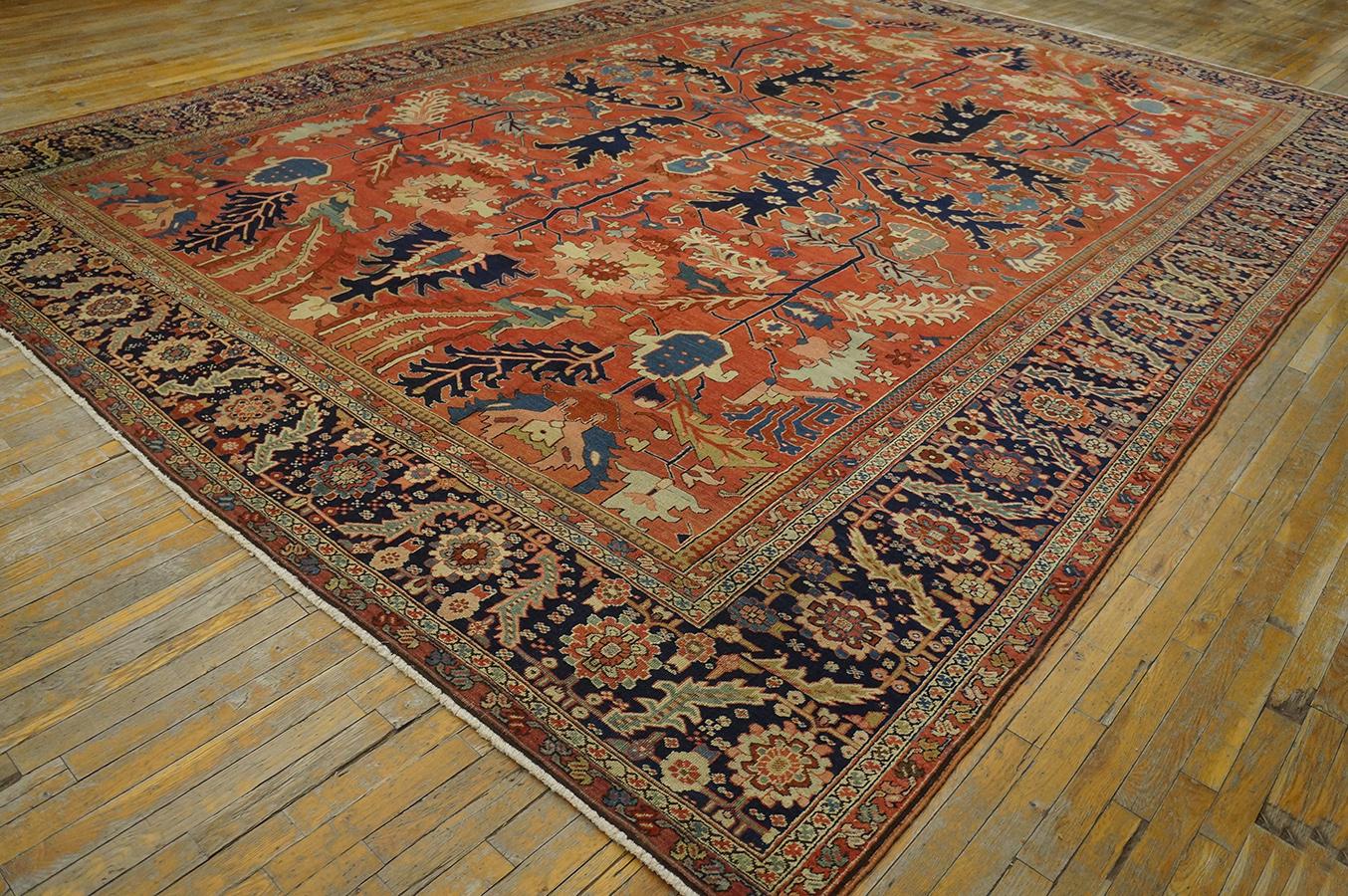 Antique Persian Serapi rug. Size: 11'6