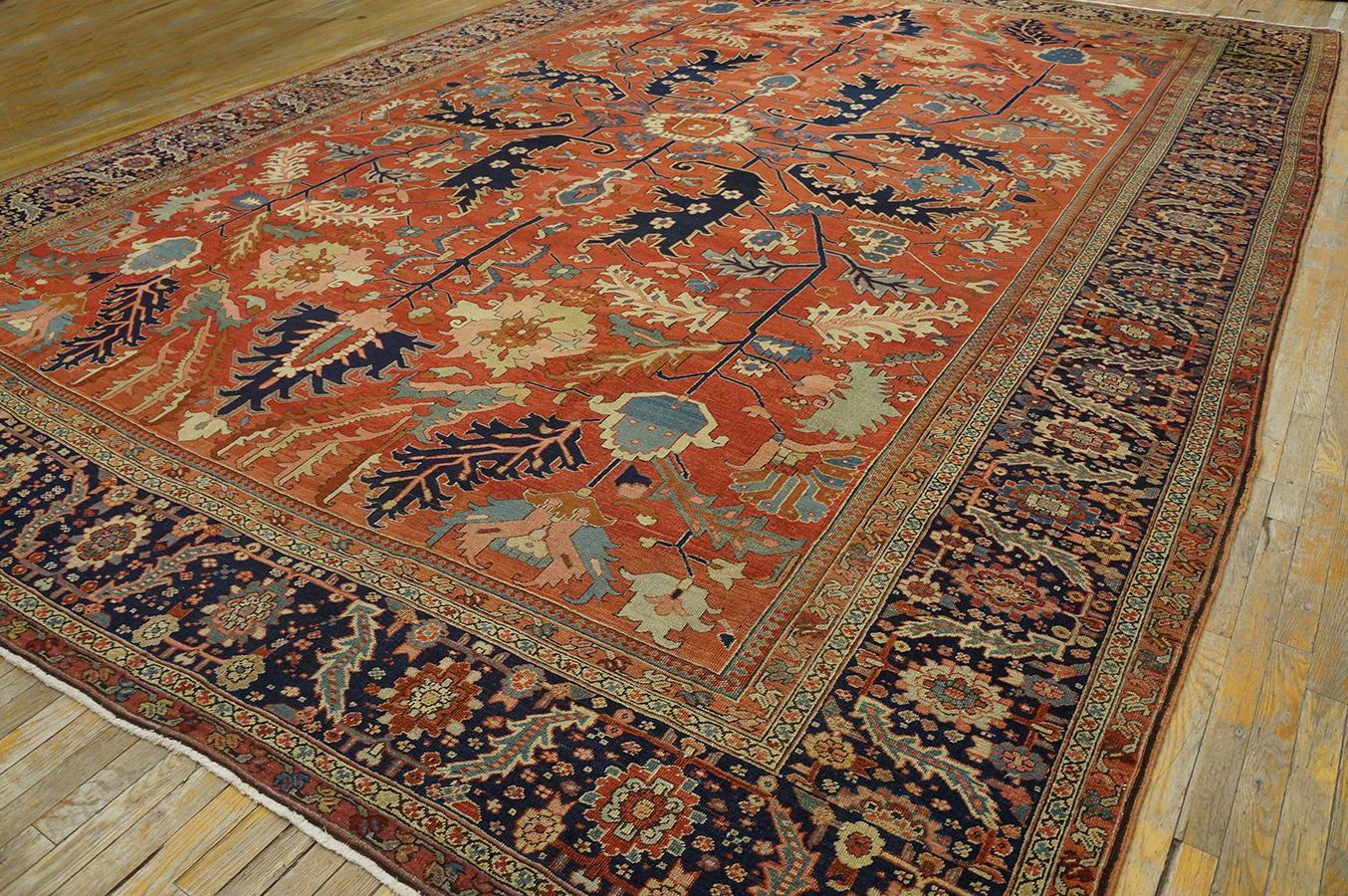 Antique Persian Serapi Rug In Good Condition For Sale In New York, NY
