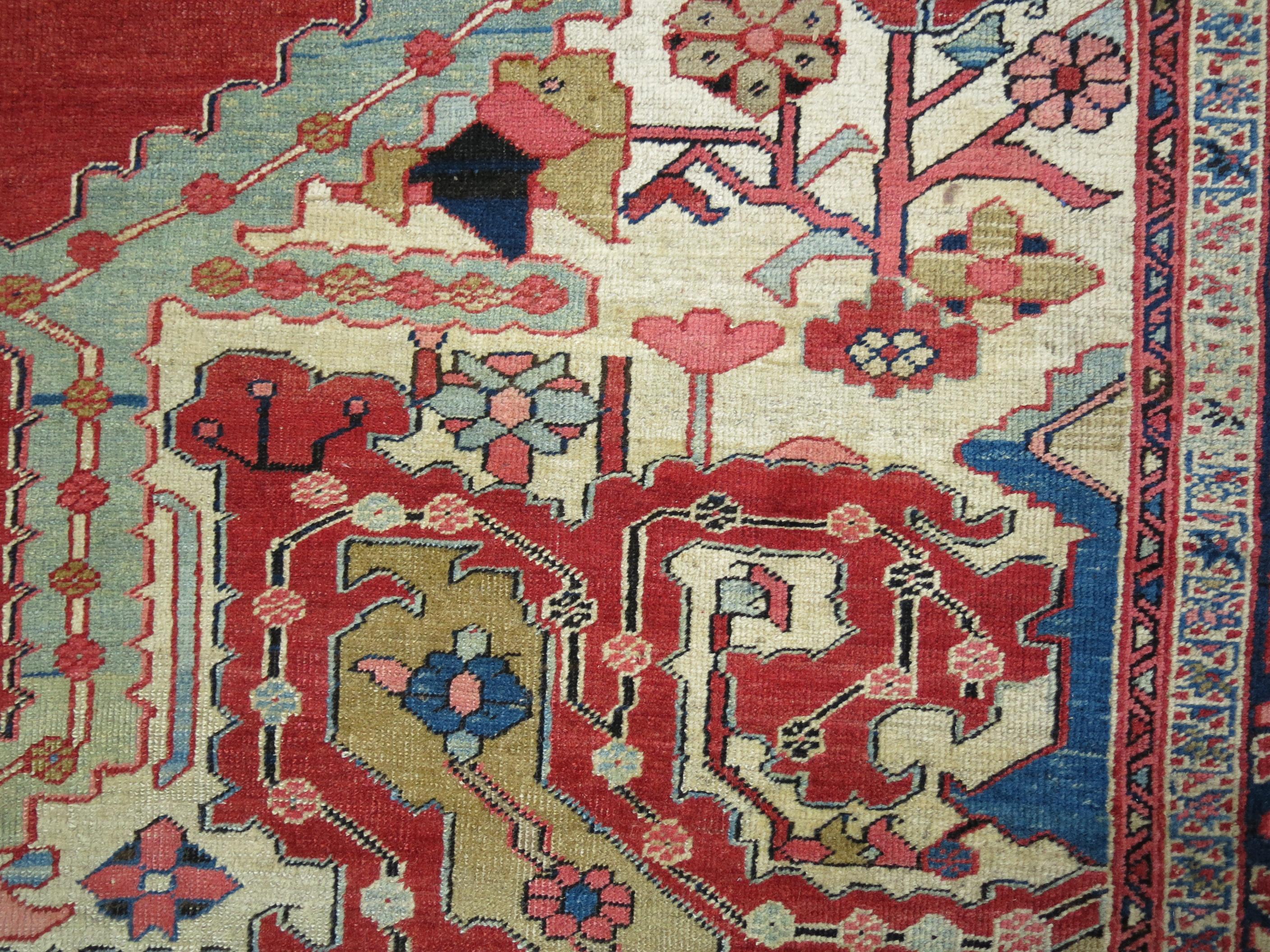 Antique Persian Serapi Rug For Sale 1