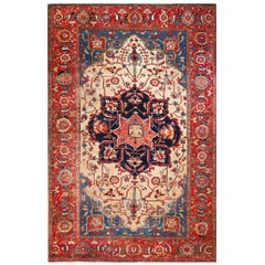 Antique 19th Century N.W. Persian Serapi Carpet ( 9'6" x 14'6" - 290 x 442 )