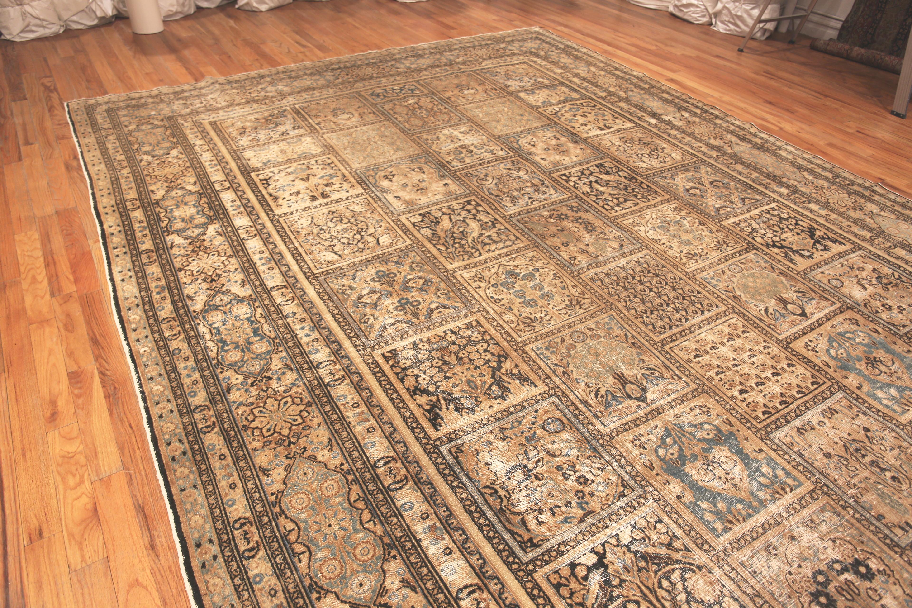 Antique Persian Khorassan Rug. 11 ft 4 in x 16 ft 9 in In Good Condition For Sale In New York, NY