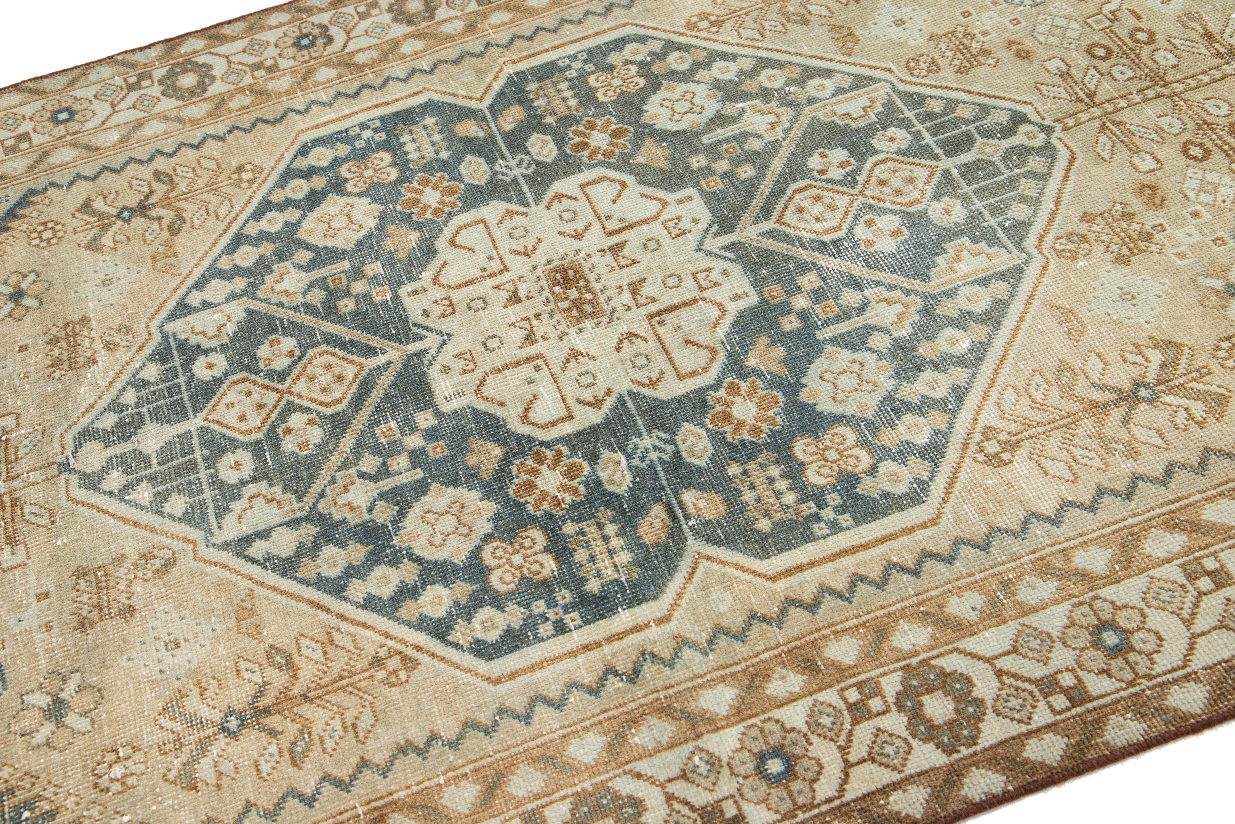 Antique Persian Shiraz Beige and Blue Wool Rug With Chic Design For Sale 4
