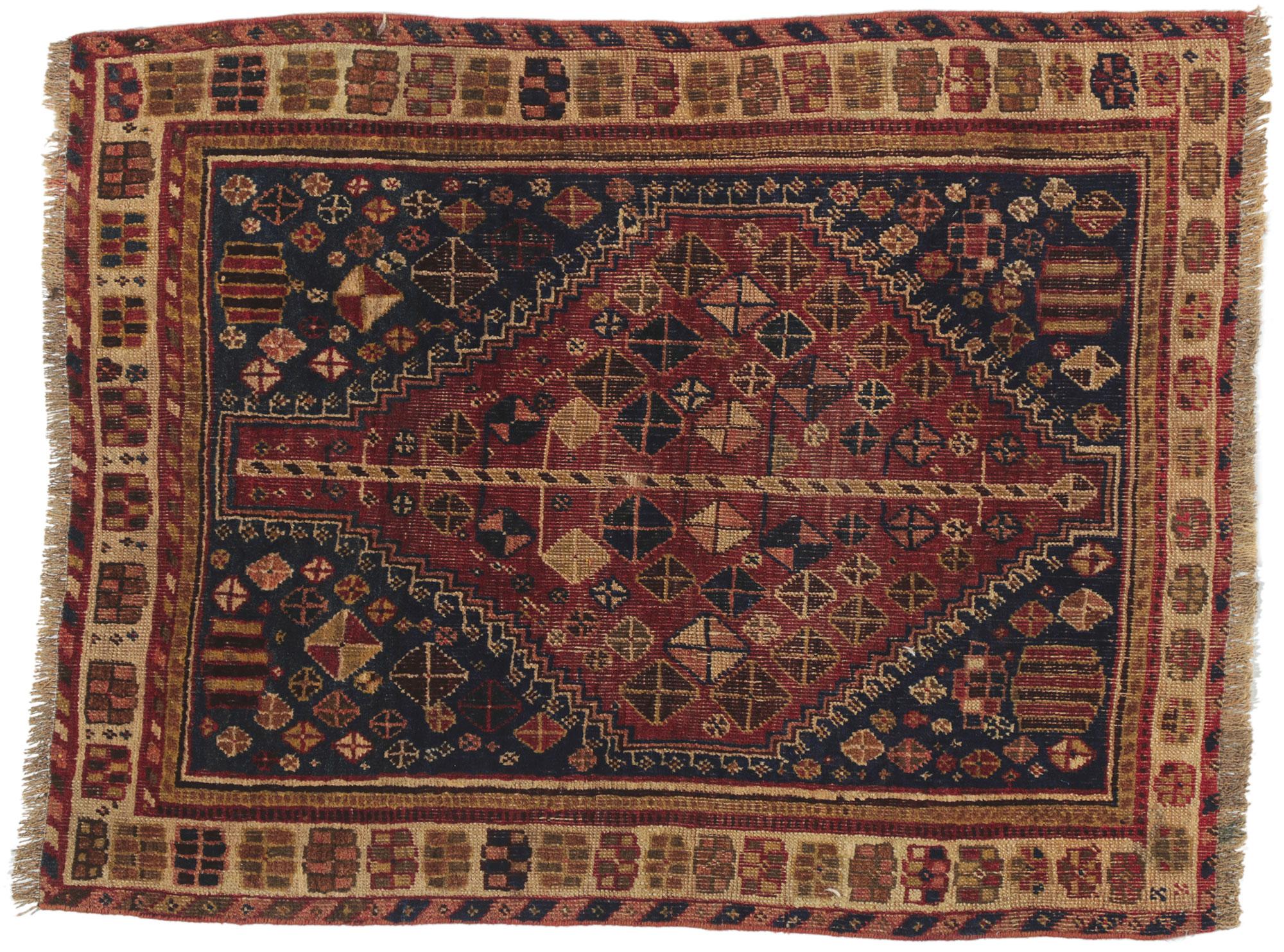 Tapis persan ancien de Shiraz en vente 2