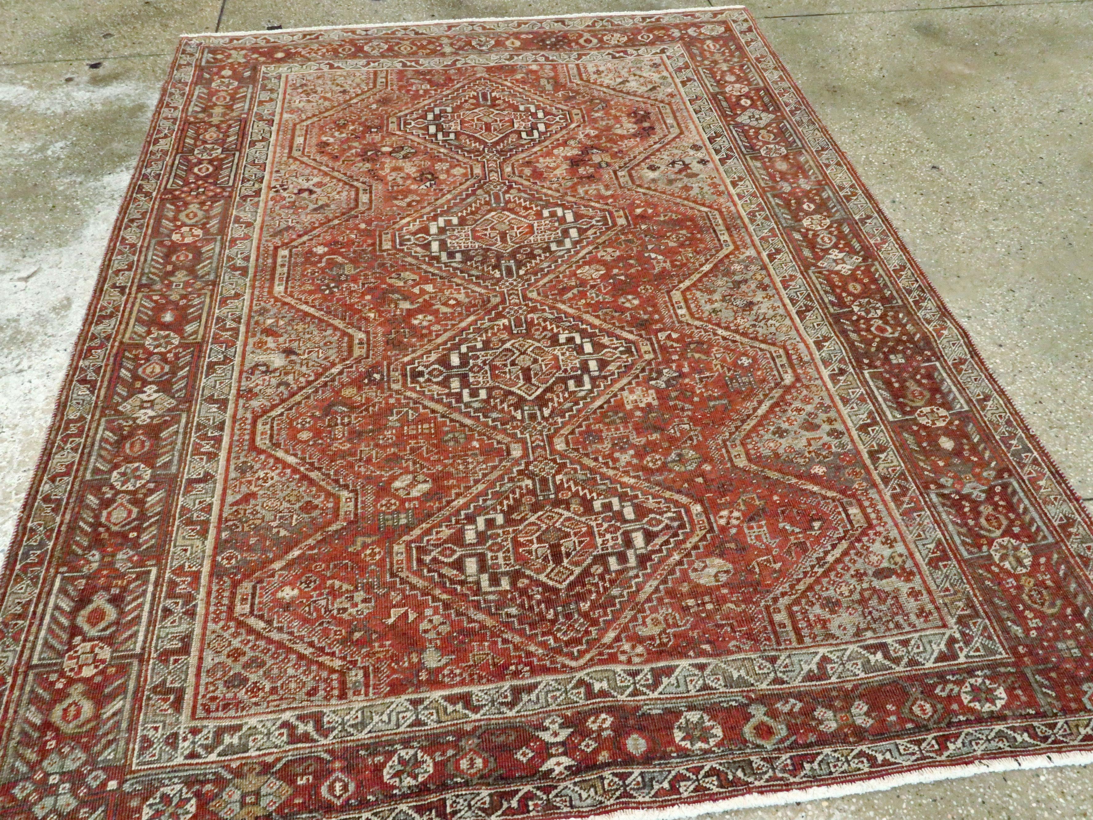 Antique Persian Shiraz Rug In Good Condition For Sale In New York, NY