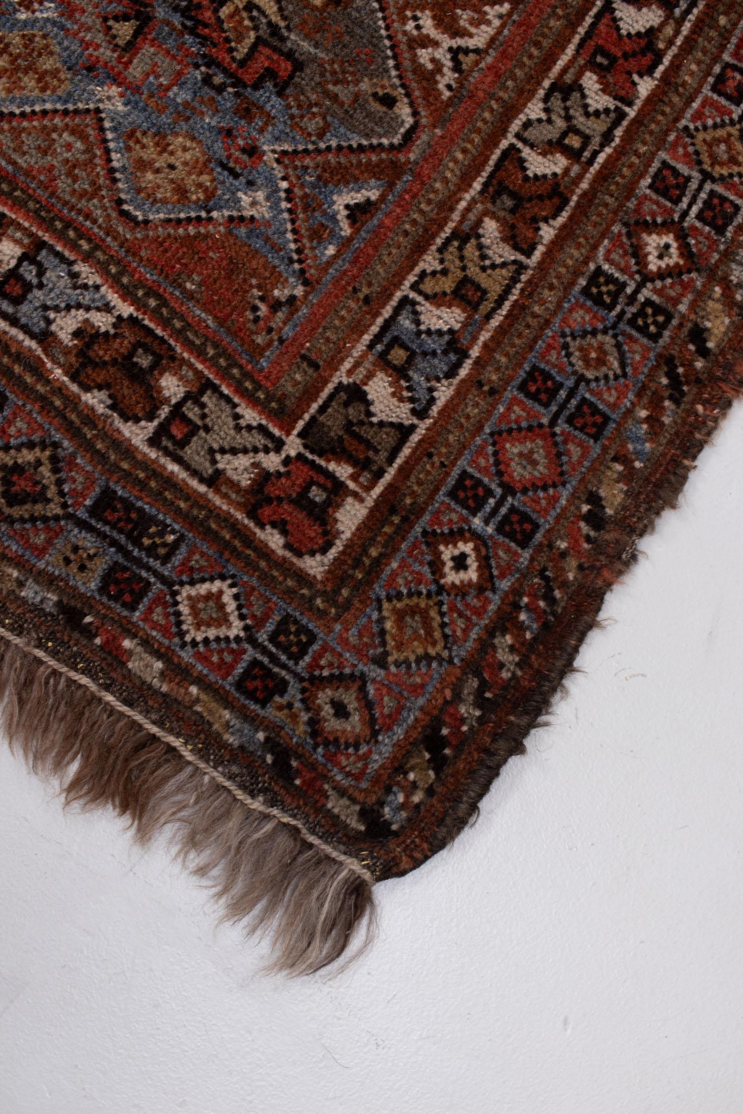 Antique Persian Shiraz Rug For Sale 2