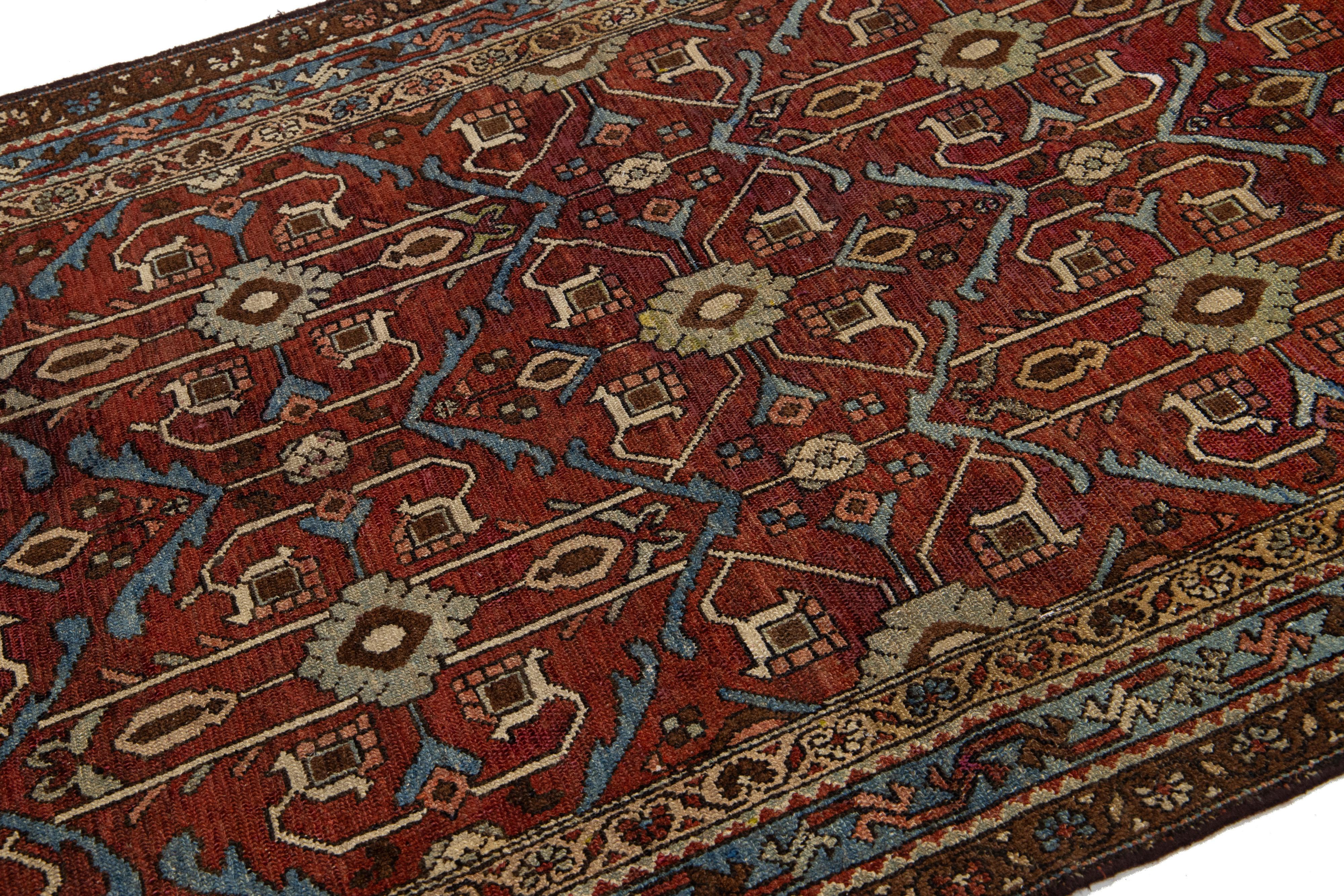 Antiker persischer Shirvan-Roter Wollteppich aus Shirvan mit geometrischem Design (Persisch) im Angebot