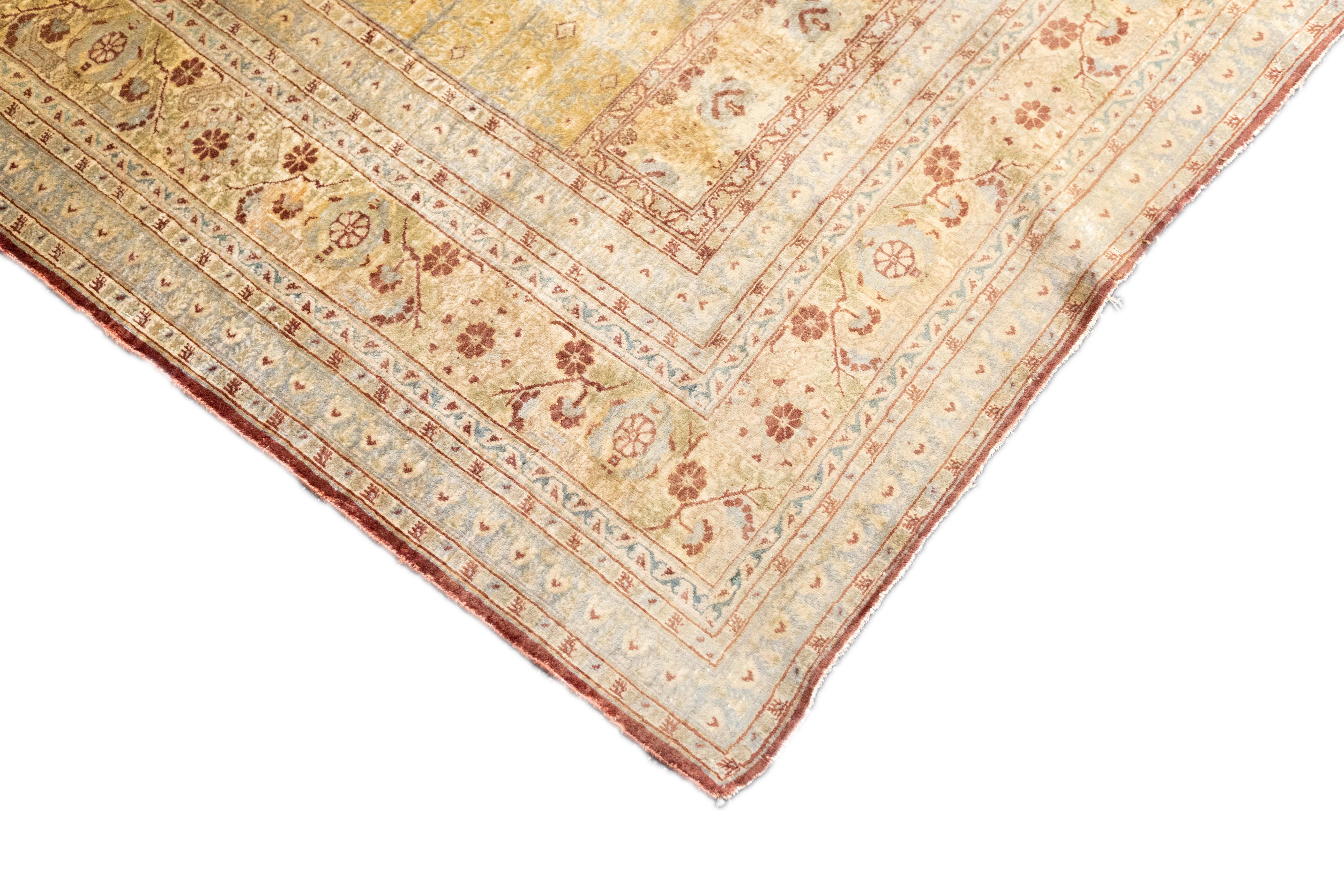 Annodato a mano Antico Tabriz in seta persiana Haji Jalili  Tappeto 4'1'' x 5'5'' in vendita