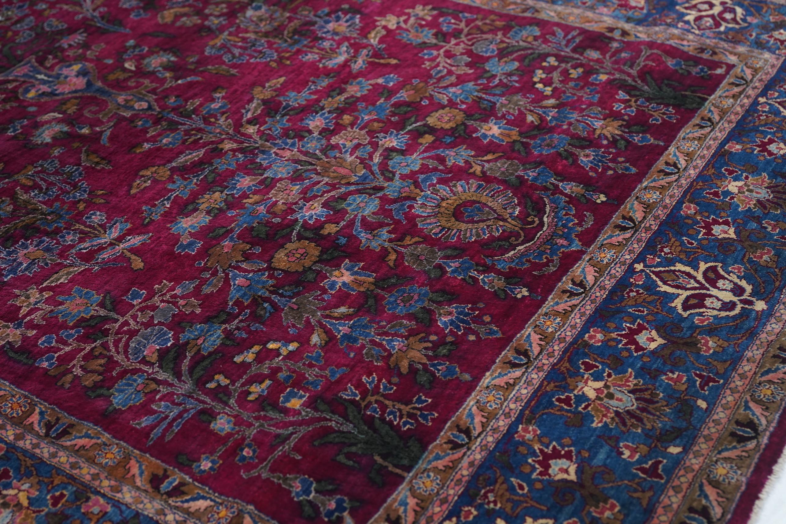 20th Century Antique Persian Silk Kashan Rug 4'5'' x 6'6'' For Sale