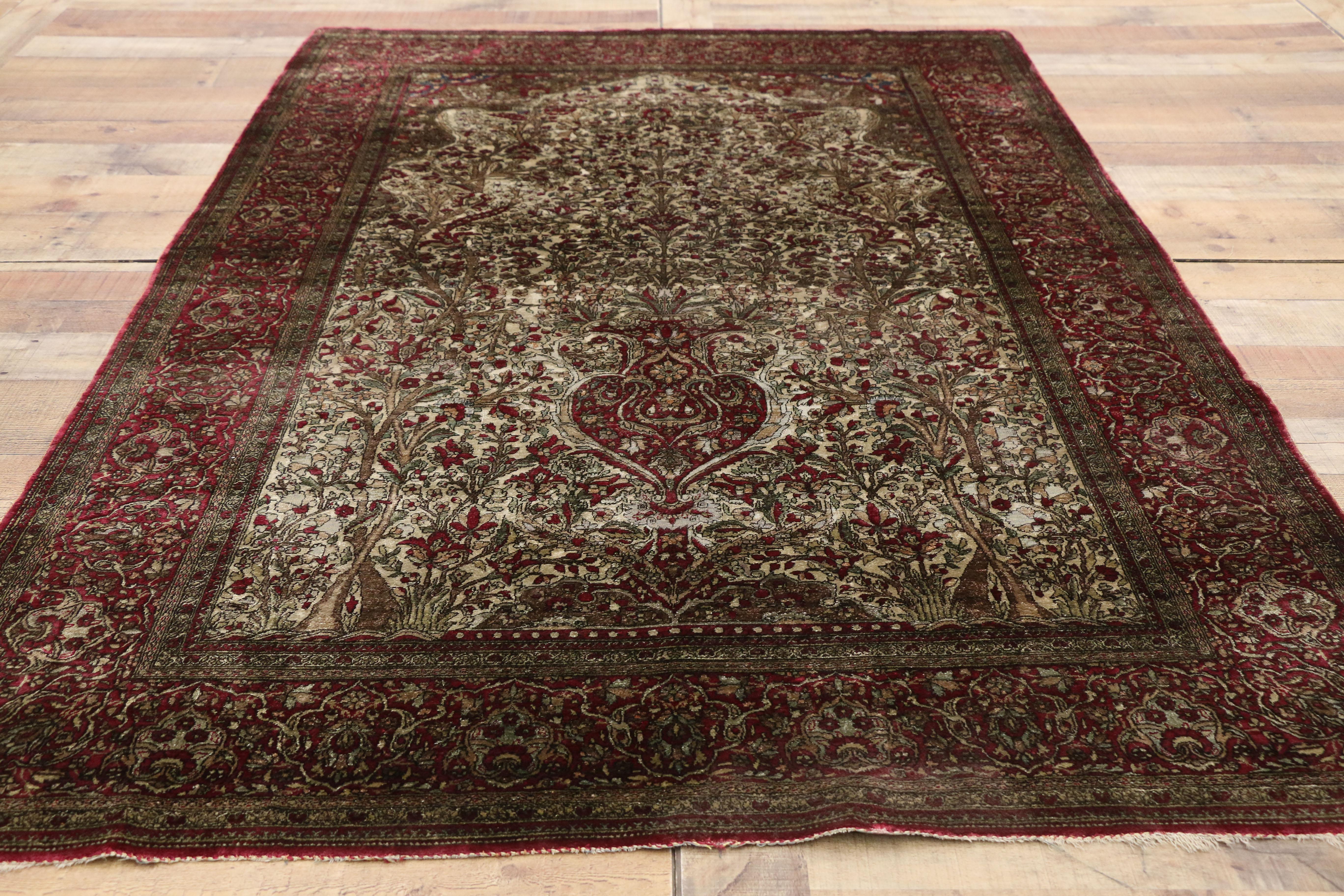 Noué à la main Ancien tapis de prière persan Kashan en soie de style Empire Regency en vente