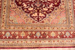 Antique Persian Silk Tabriz Rug. 4 ft 2 in x 5 ft 7 in