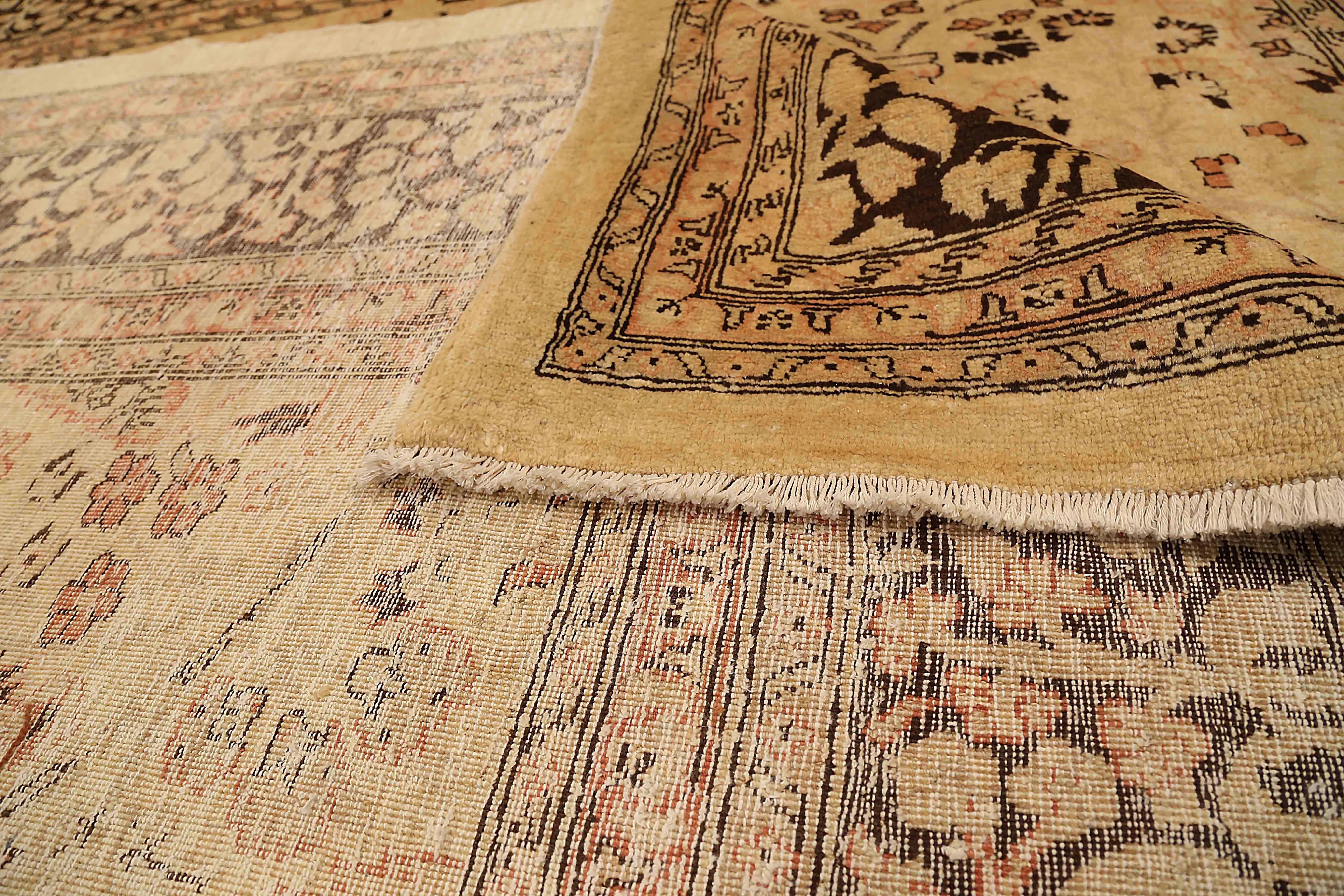 Alfombra Persa Cuadrada Antigua Diseño Tabriz en Excelente estado para la venta en Dallas, TX