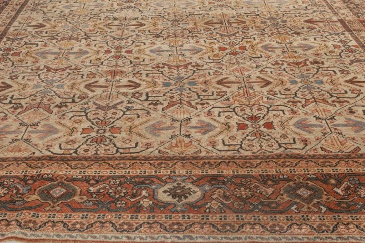 20th Century Antique Persian Sultanabad Handmade Wool Rug For Sale