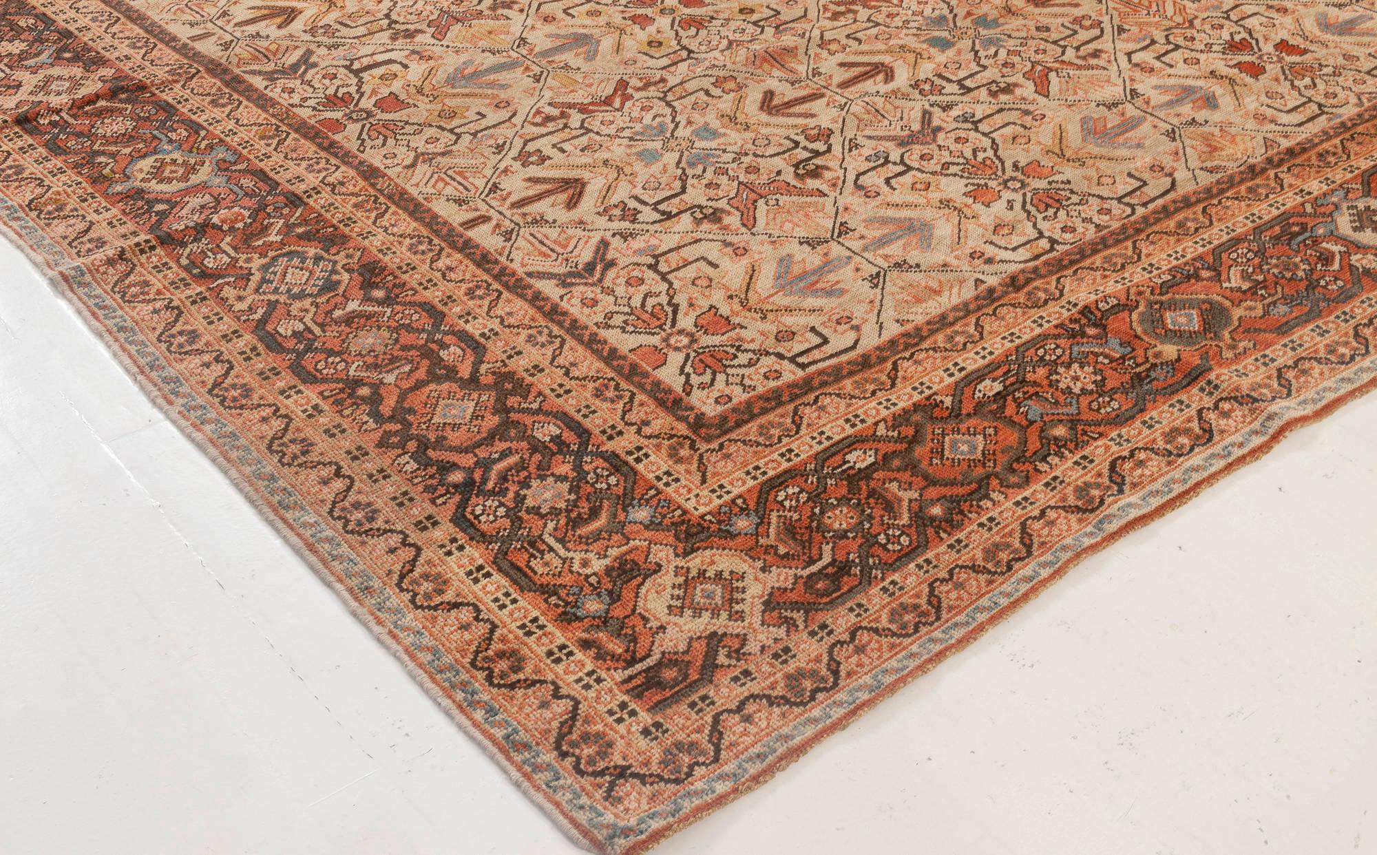 Antique Persian Sultanabad Handmade Wool Rug For Sale 1