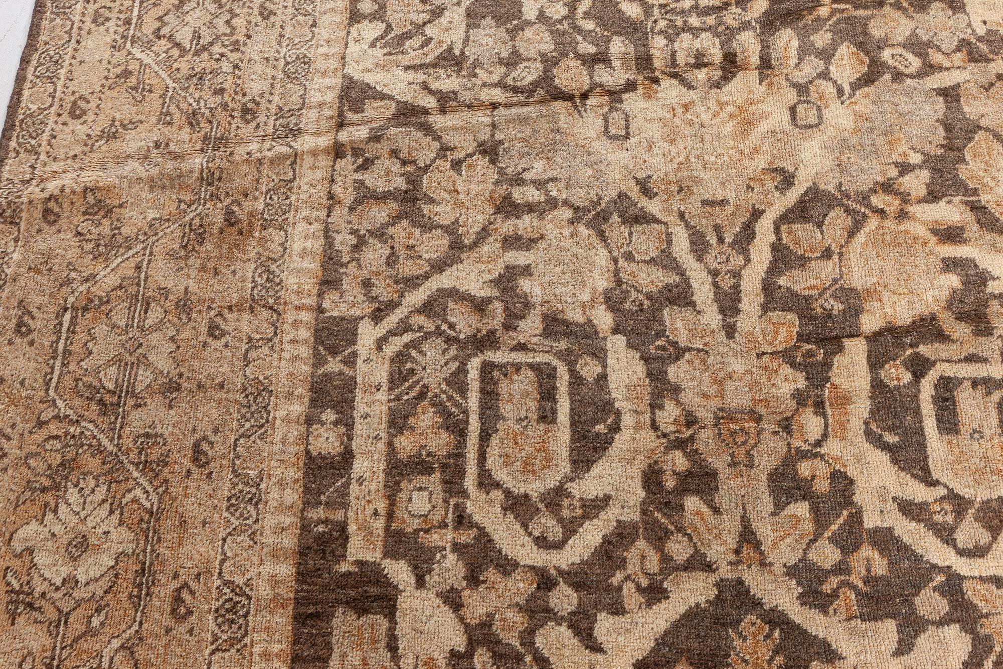 Antique Persian Sultanabad brown handmade wool carpet
Size: 11'3