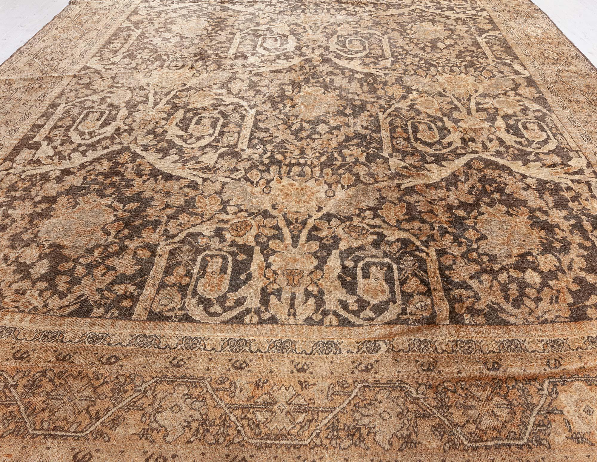 Antique Persian Sultanabad Brown Handmade Wool Rug In Good Condition For Sale In New York, NY