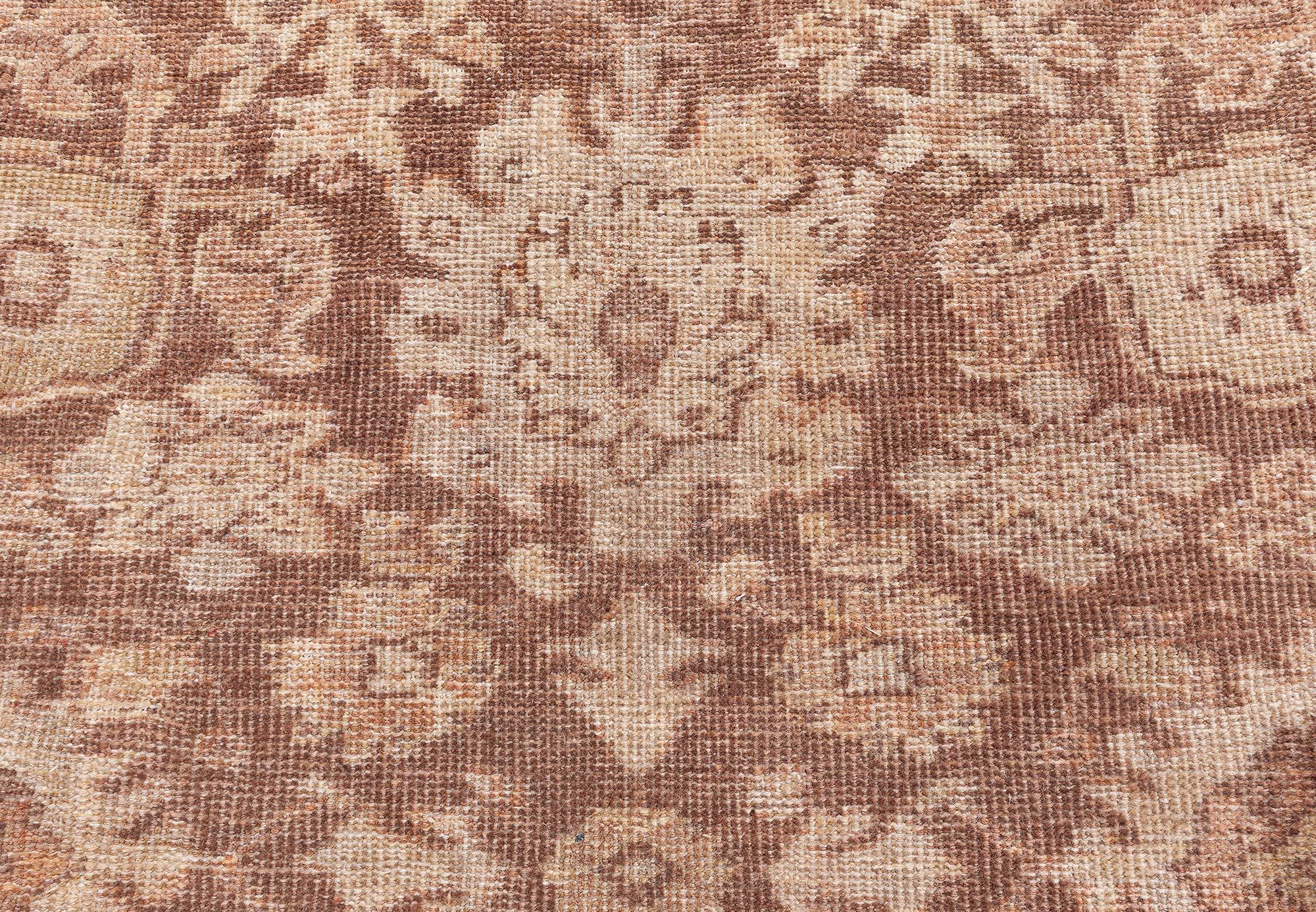 Antike persische Sultanabad Brown Handmade Wool Rugs Doris Leslie Blau (20. Jahrhundert) im Angebot