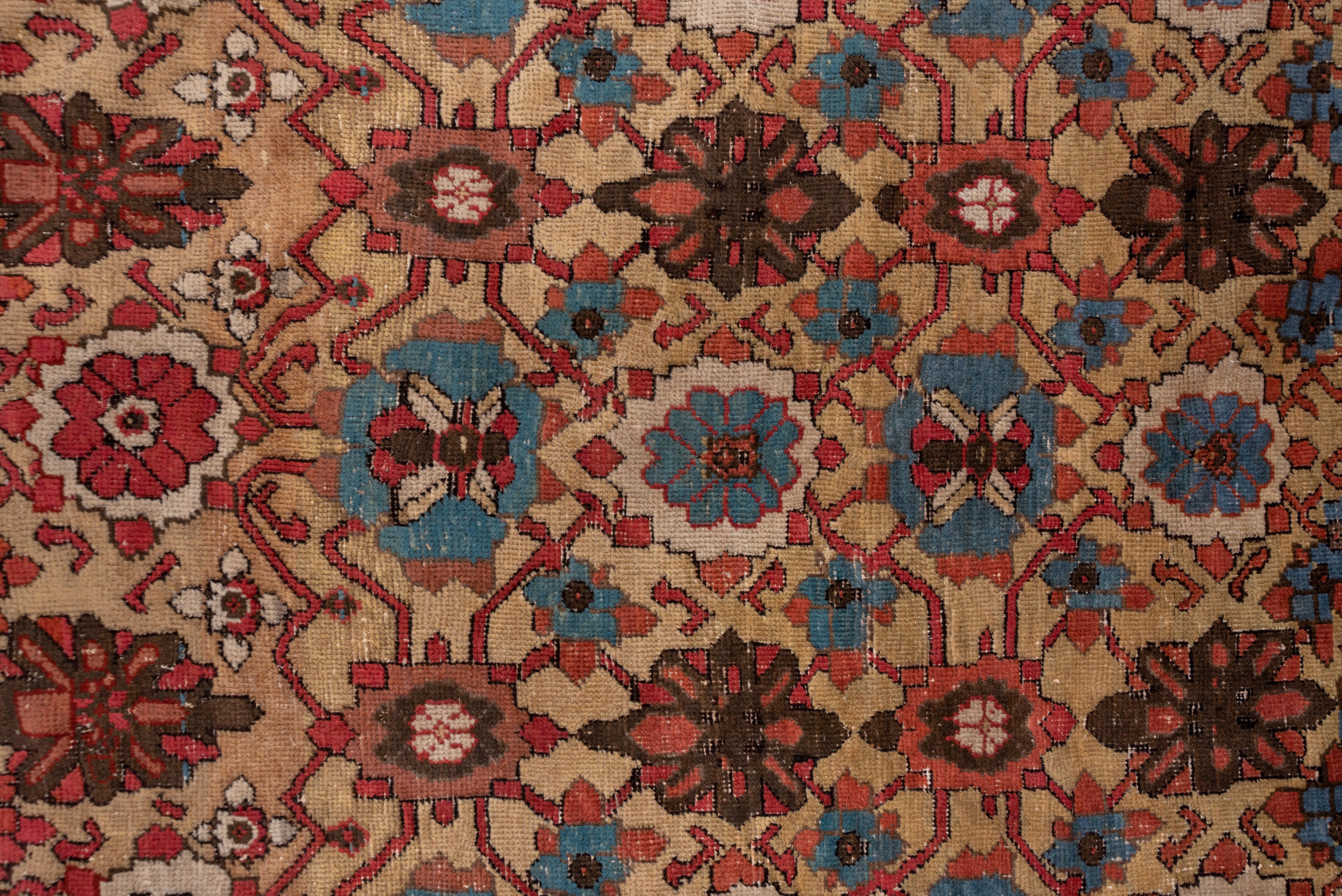 Antique Persian Sultanabad Carpet, Allover Floral Field, circa 1900s For Sale 1
