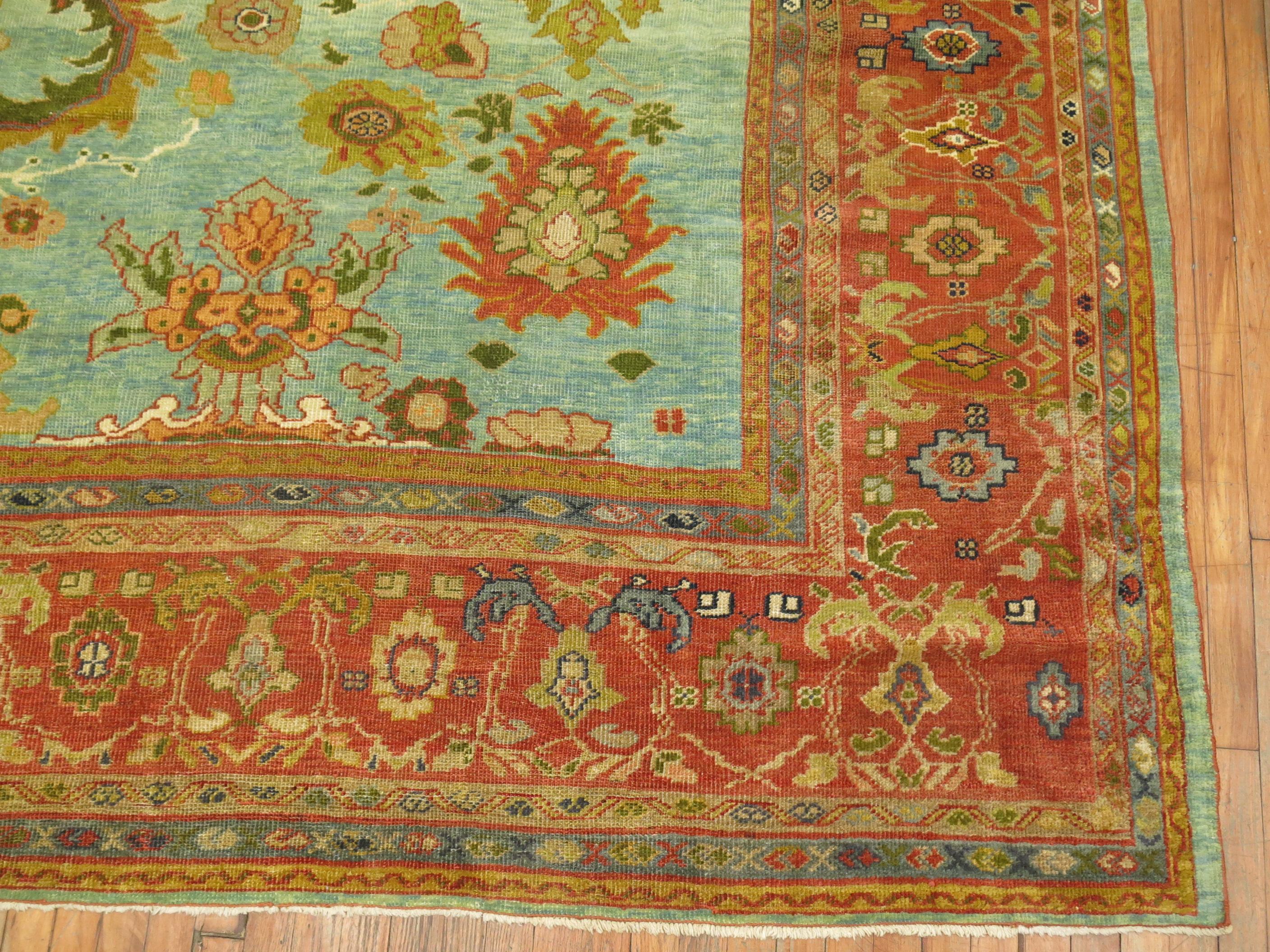 Antique Persian Sultanabad Carpet In Good Condition For Sale In New York, NY
