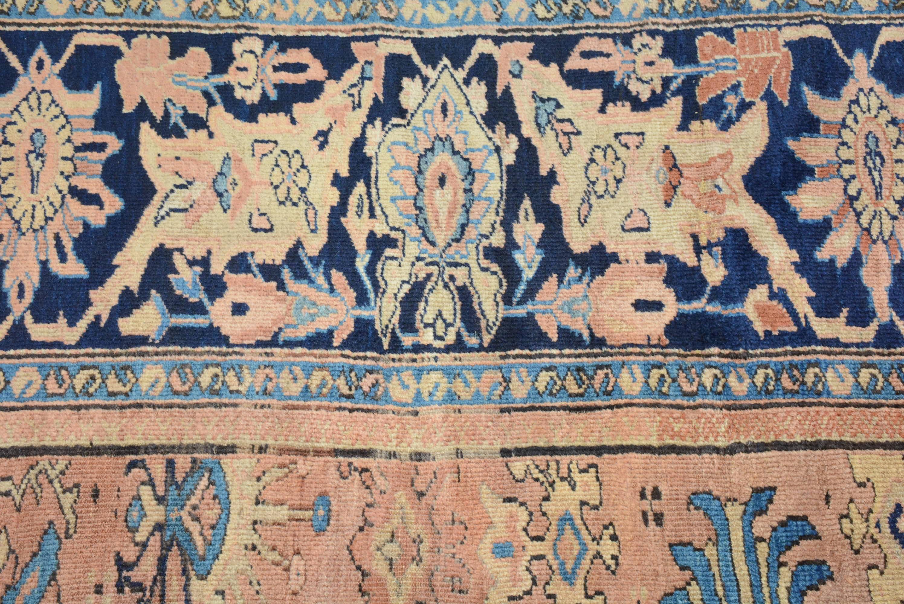 Antiker persischer Sultanabad-Teppich aus Persien (19. Jahrhundert) im Angebot