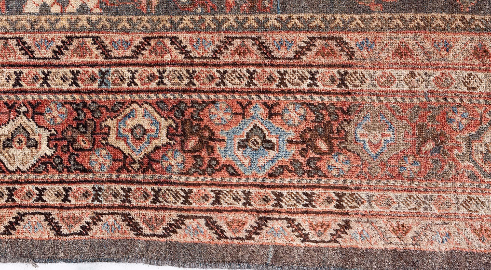 Doris Leslie Blauer antiker persischer Sultanabad-Teppich in Blau (20. Jahrhundert) im Angebot