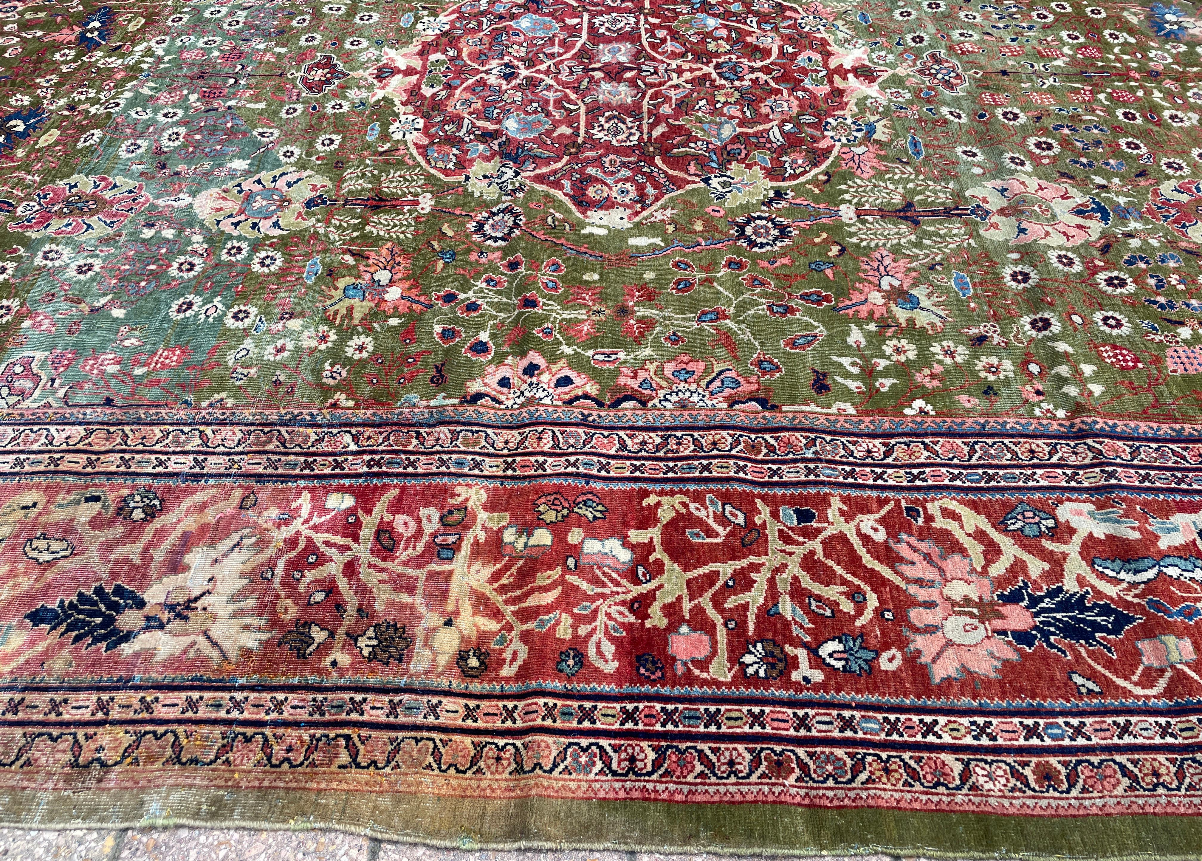 Antiker persischer Sultanabad-Teppich aus Sultanabad, unter dem Ozean (Wolle) im Angebot
