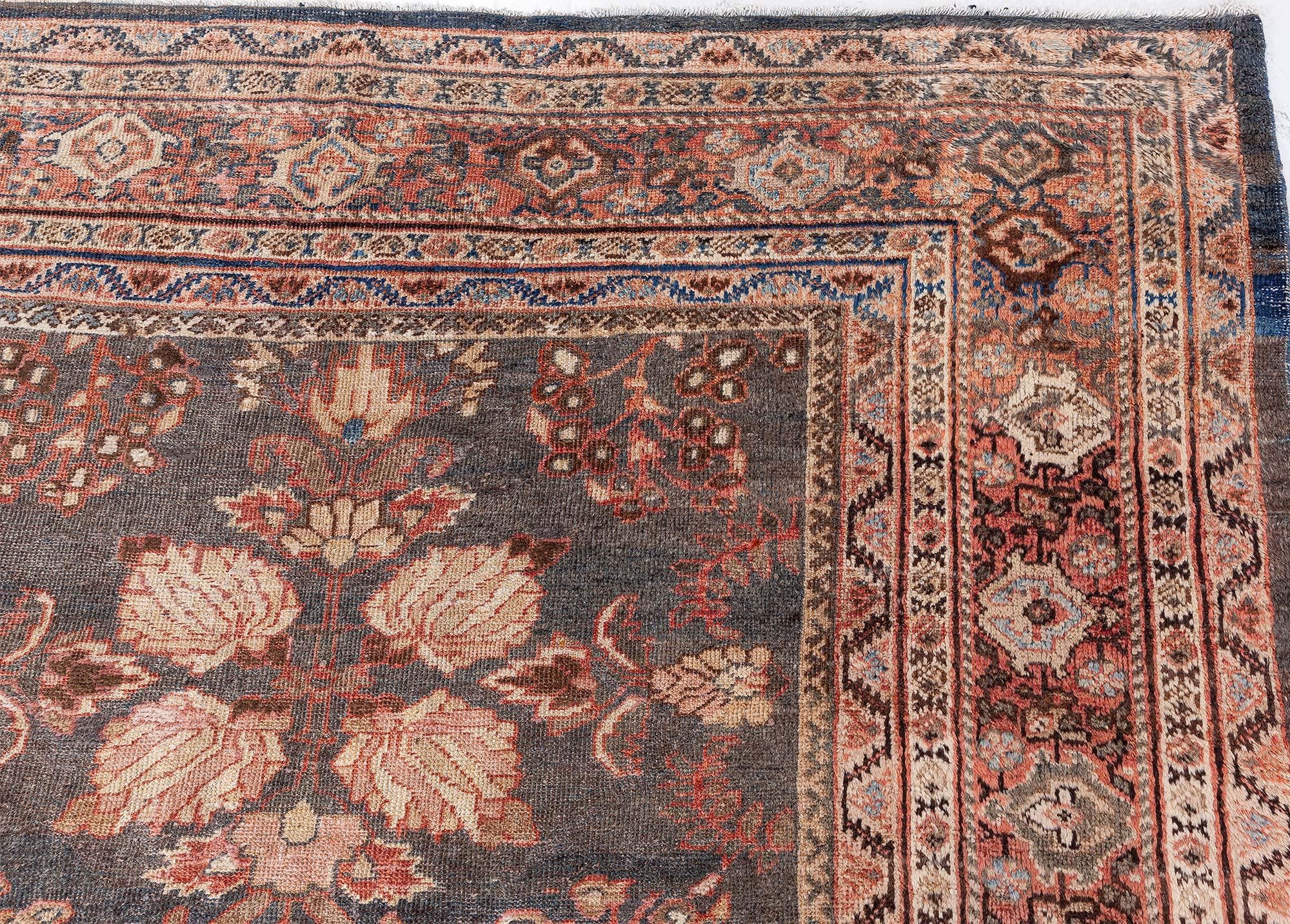 Doris Leslie Blauer antiker persischer Sultanabad-Teppich in Blau (Wolle) im Angebot