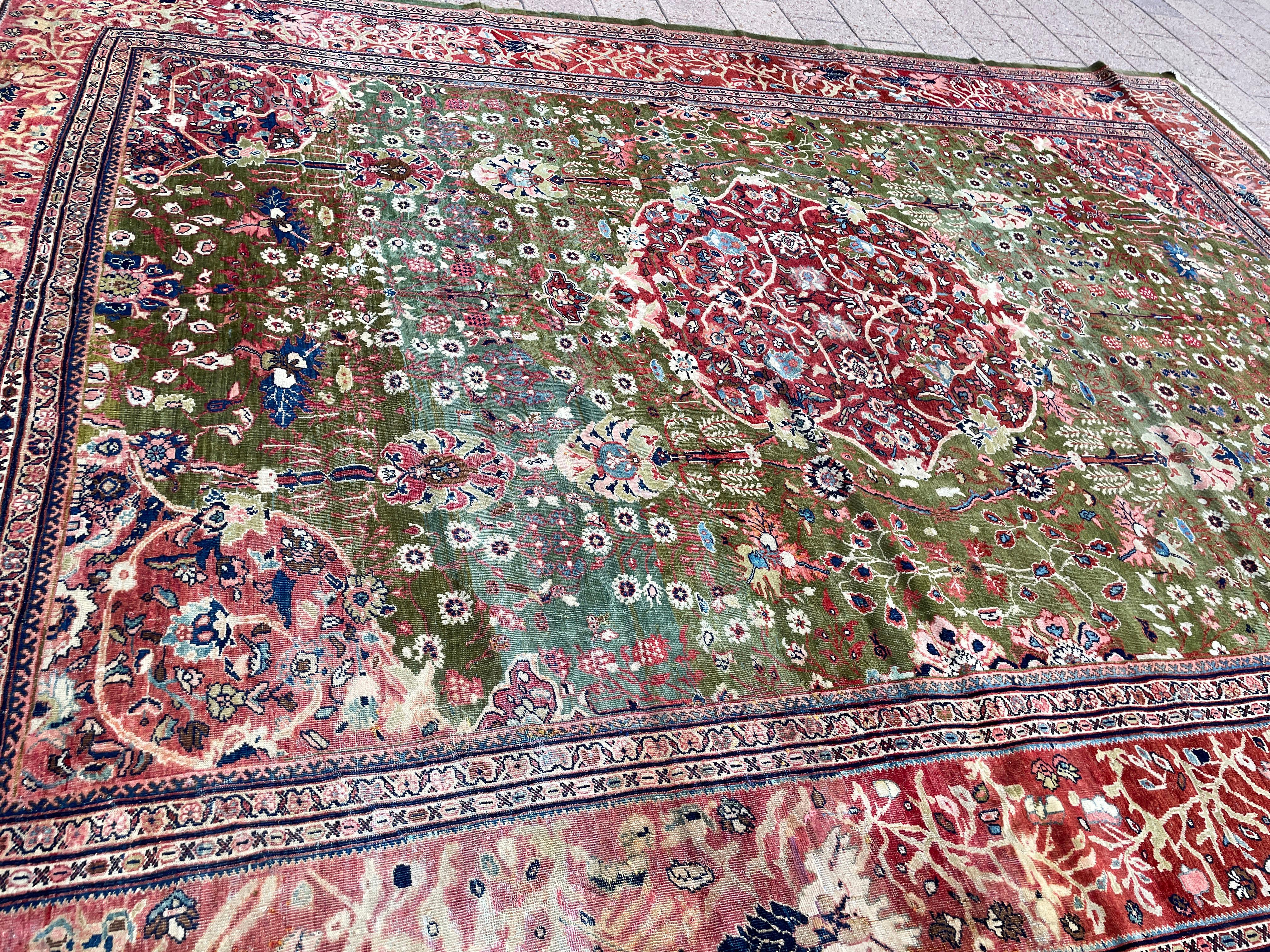 Antique Persian Sultanabad carpet, beneath The Ocean For Sale 2